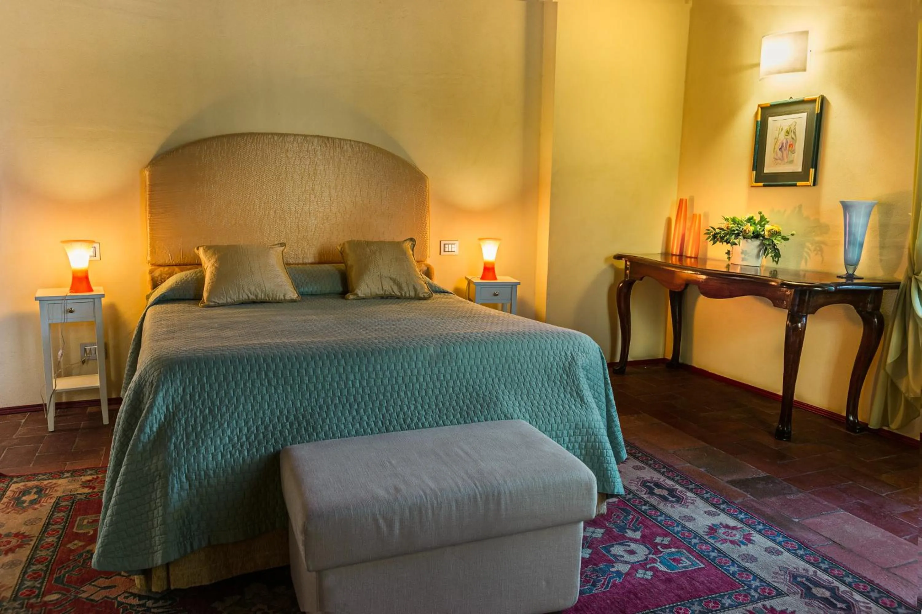 Decorative detail, Bed in Antica Residenza Dell'Angelo