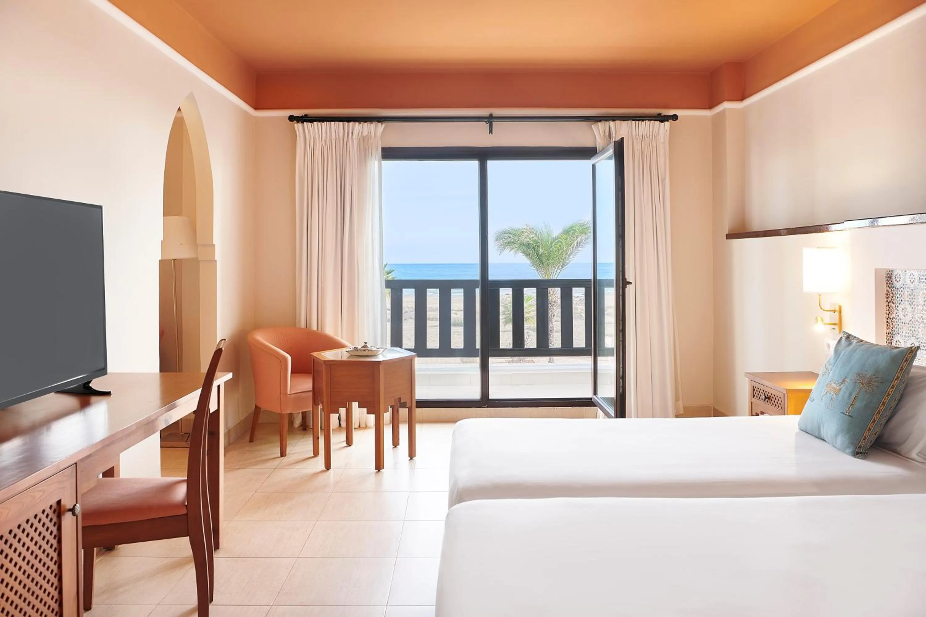 Sea view, Bed in Iberostar Waves Saidia