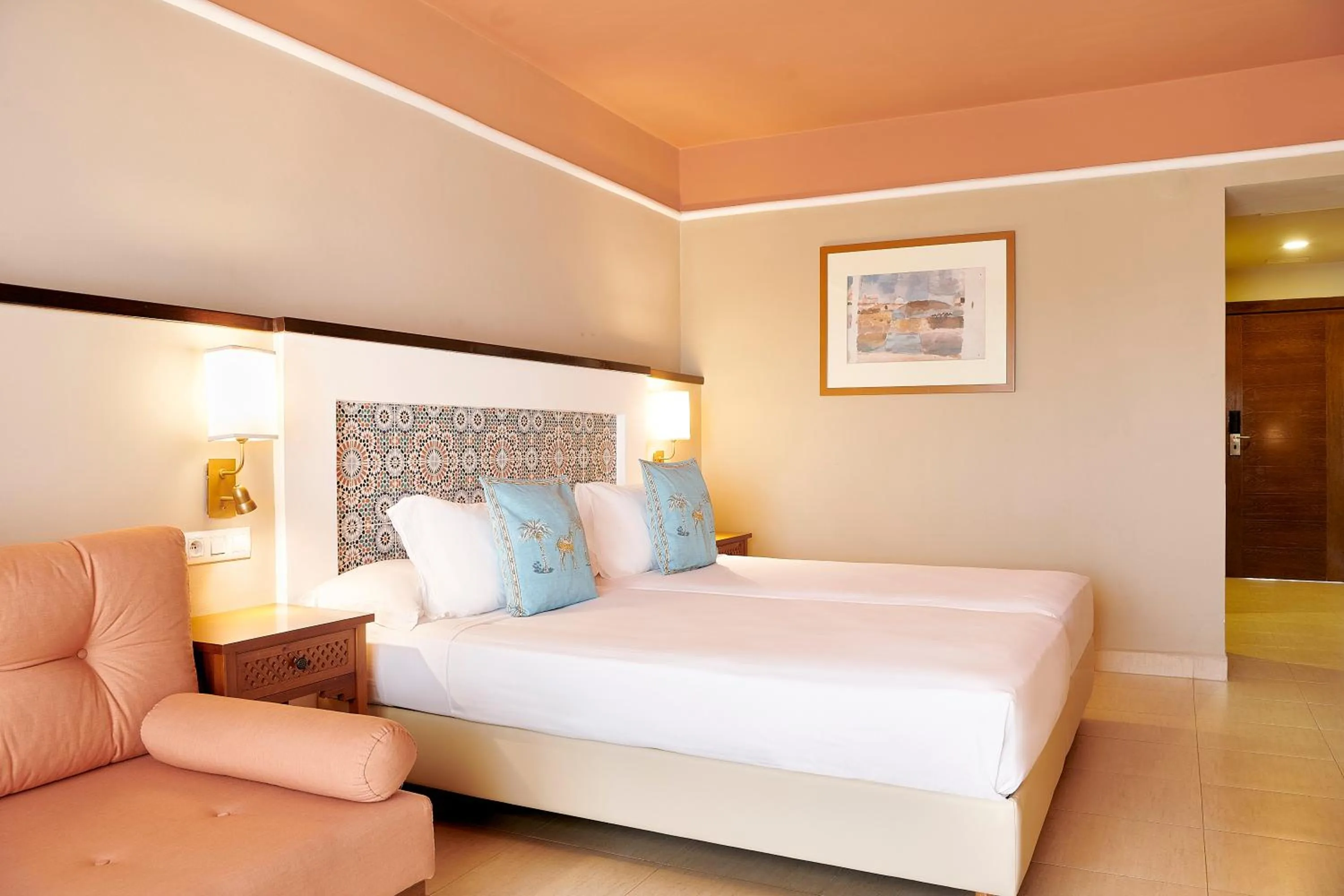 Bed in Iberostar Waves Saidia