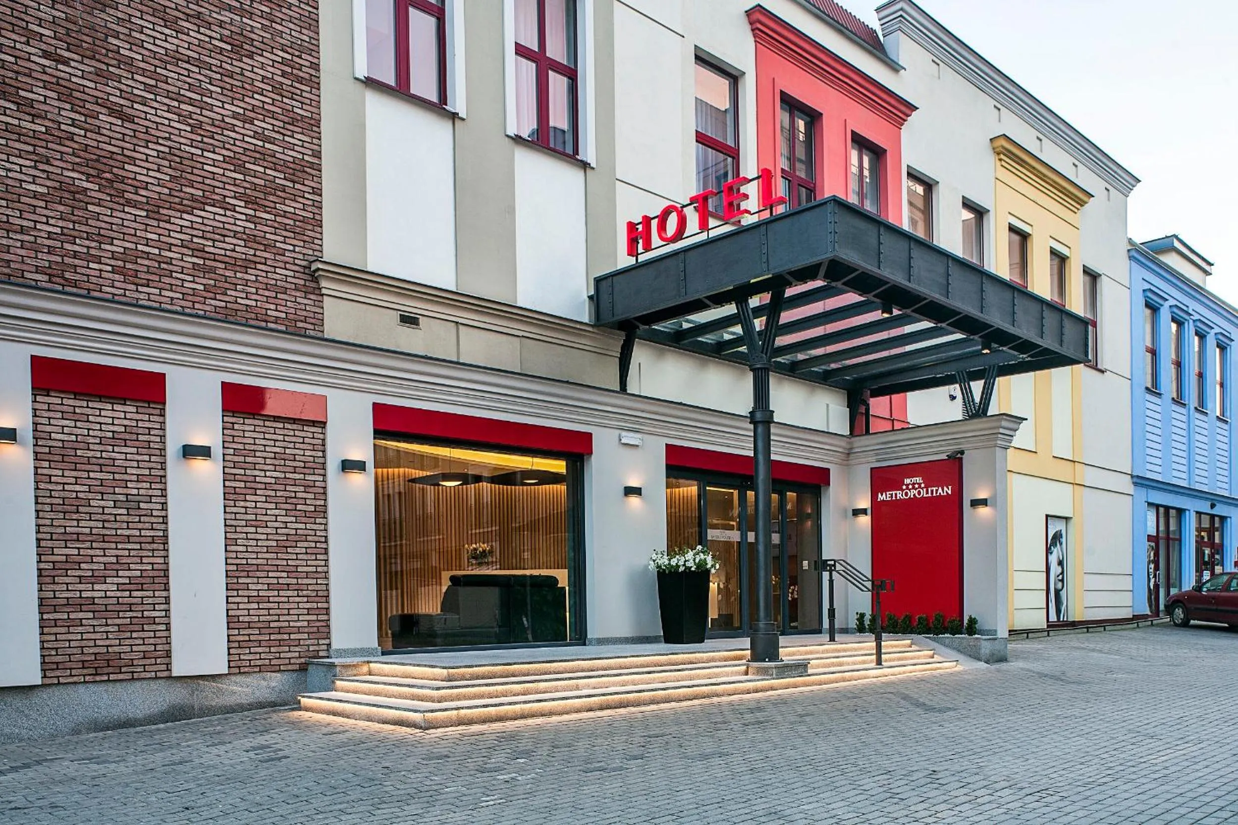 Facade/entrance in Hotel Metropolitan