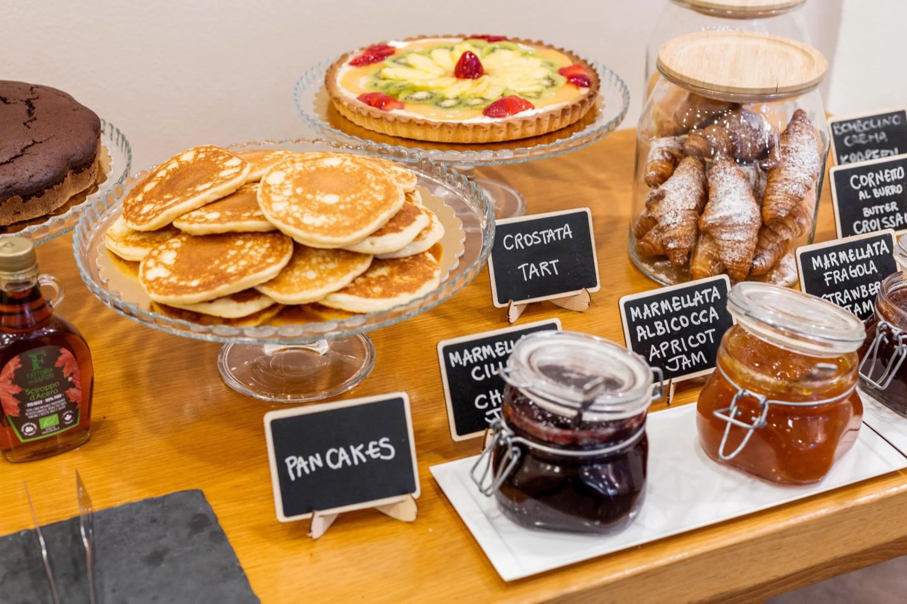 Food and drinks in Hotel Domomea