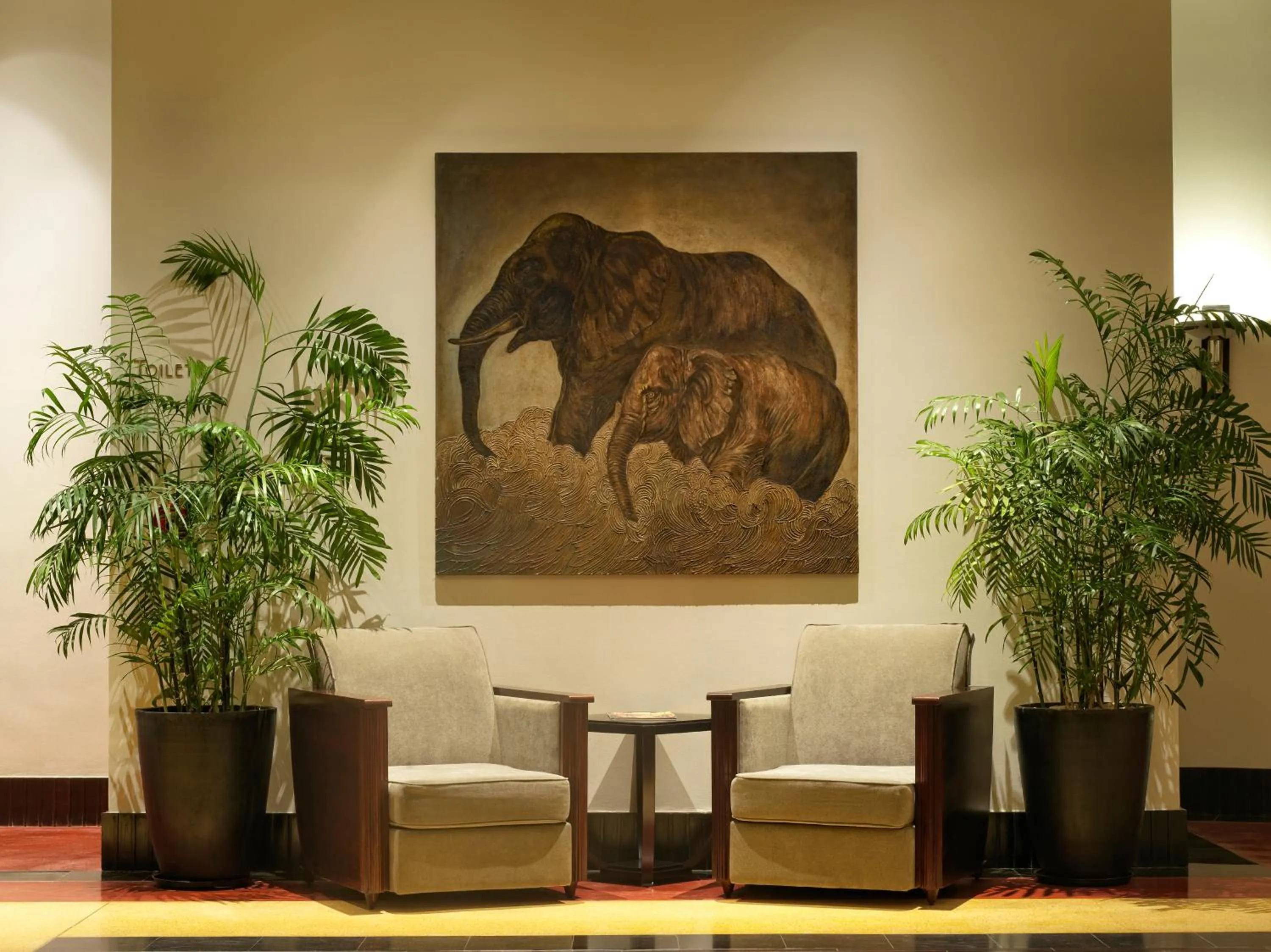 Restaurant/places to eat in Azerai La Residence, Hue