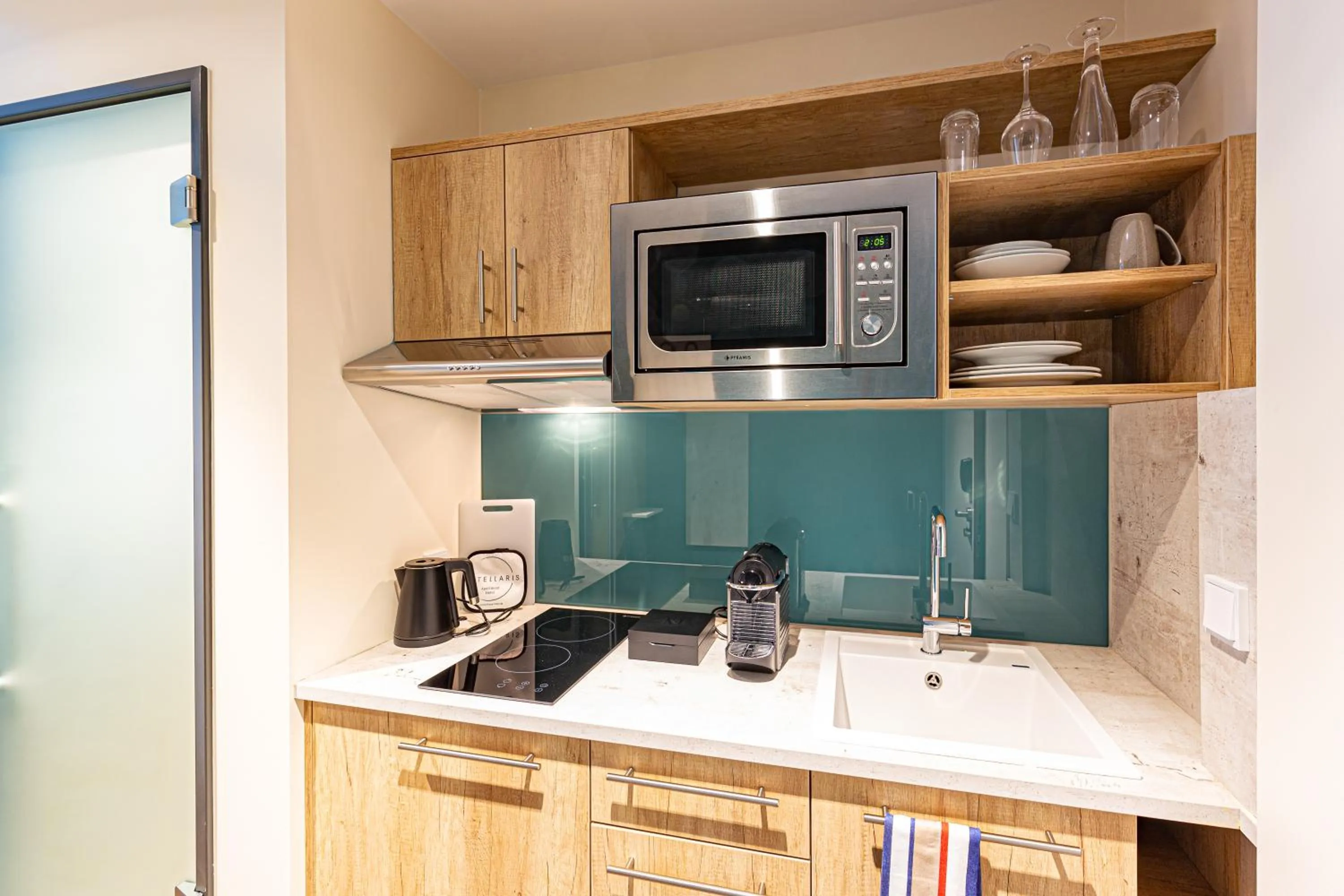 Coffee/tea facilities in Stellaris Apartment Hotel