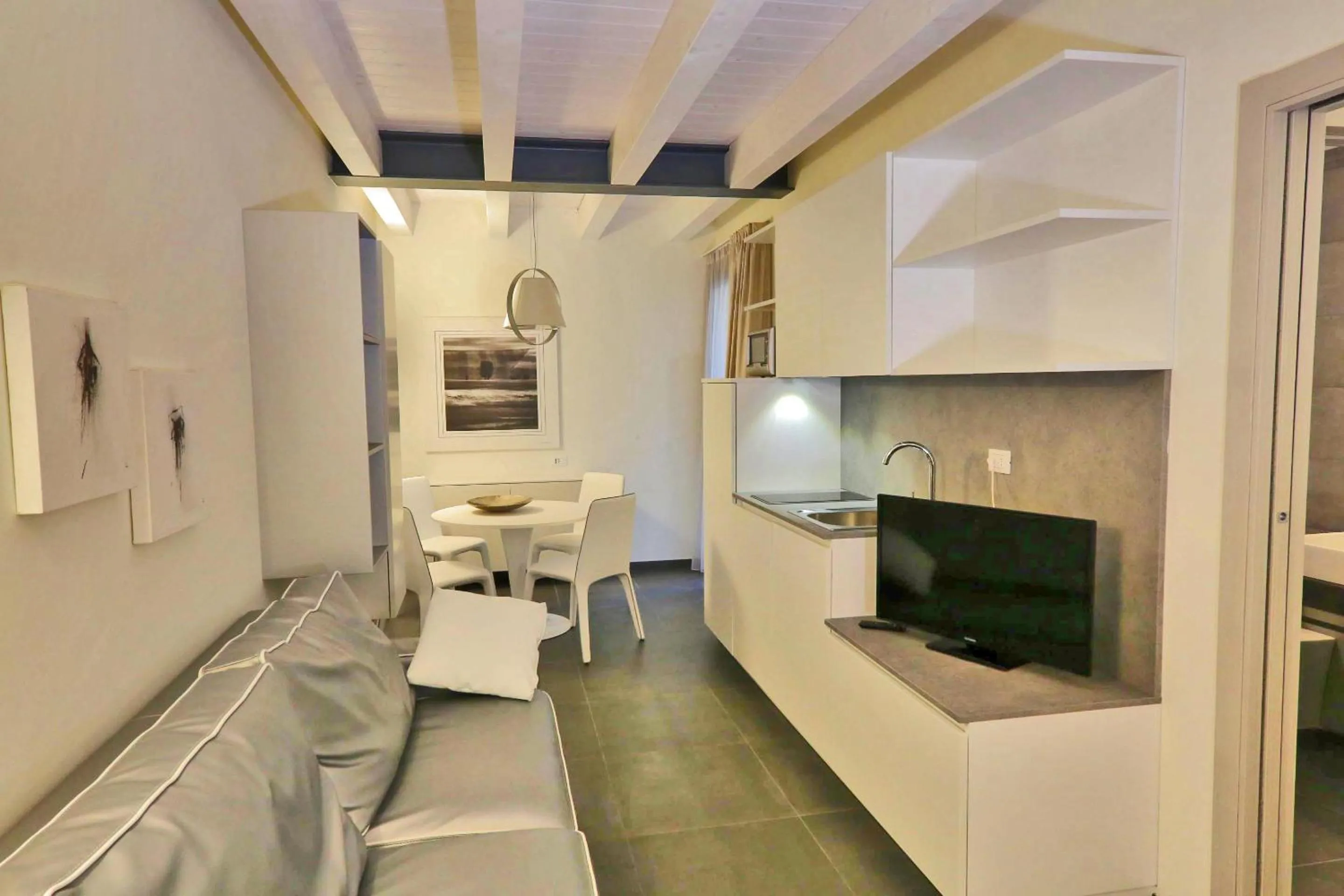 Kitchen or kitchenette in Ninfea Wellness & Spa Residence