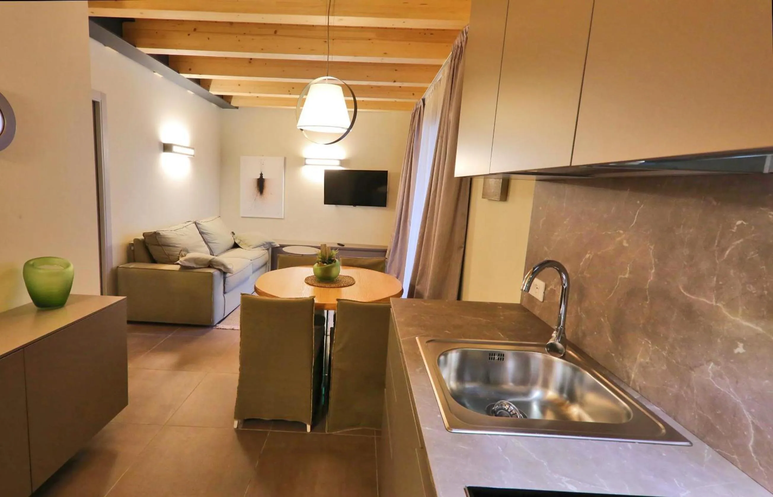 Kitchen or kitchenette in Ninfea Wellness & Spa Residence