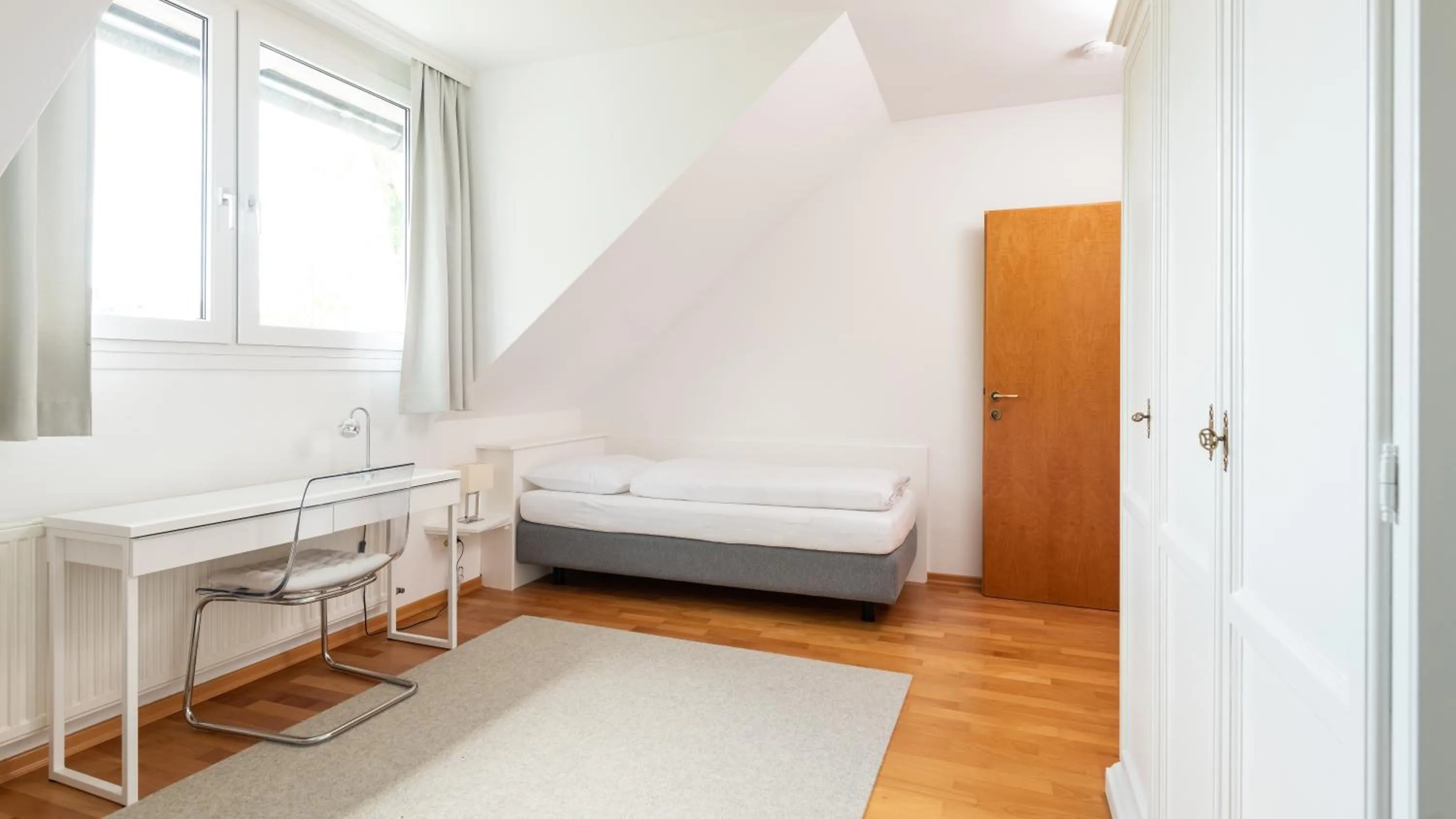 Bed in Werzer Strandcasino Hotel