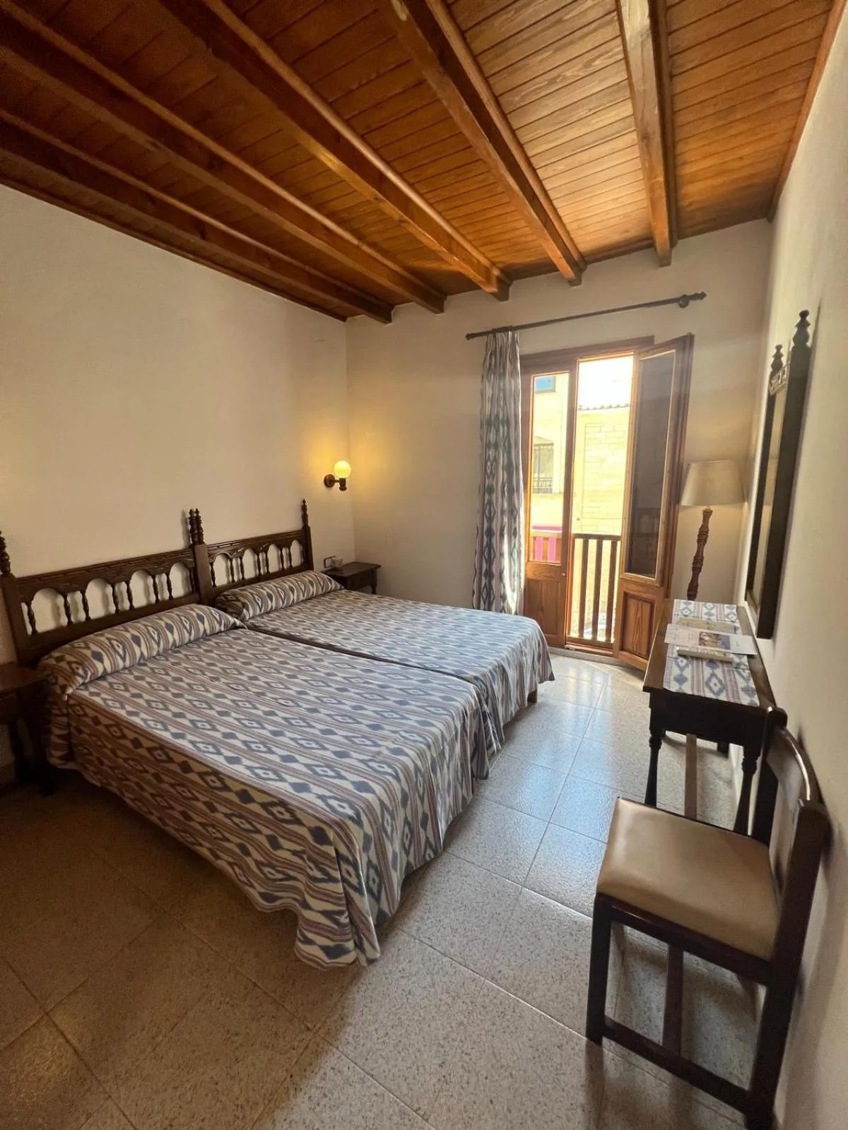 Bedroom, Bed in Hostal Restaurante Playa