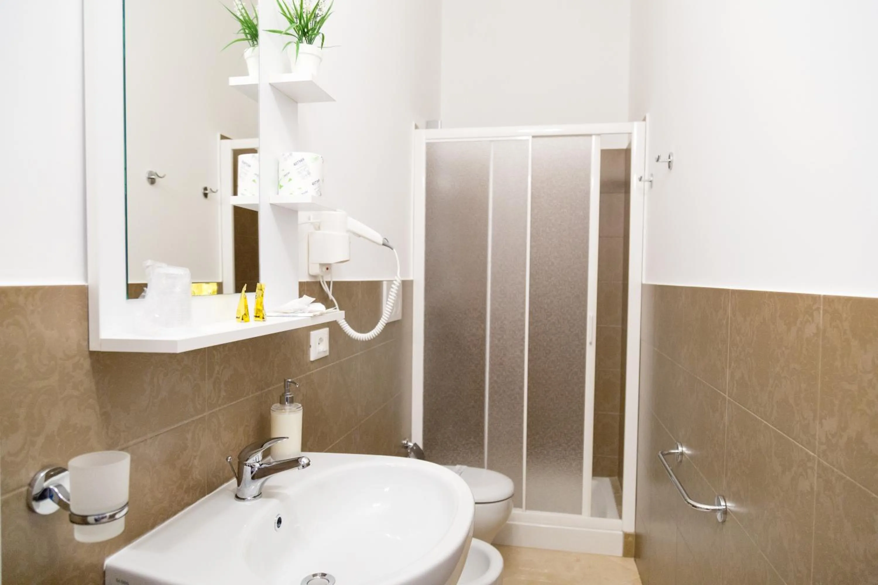Bathroom in Palazzo Massari
