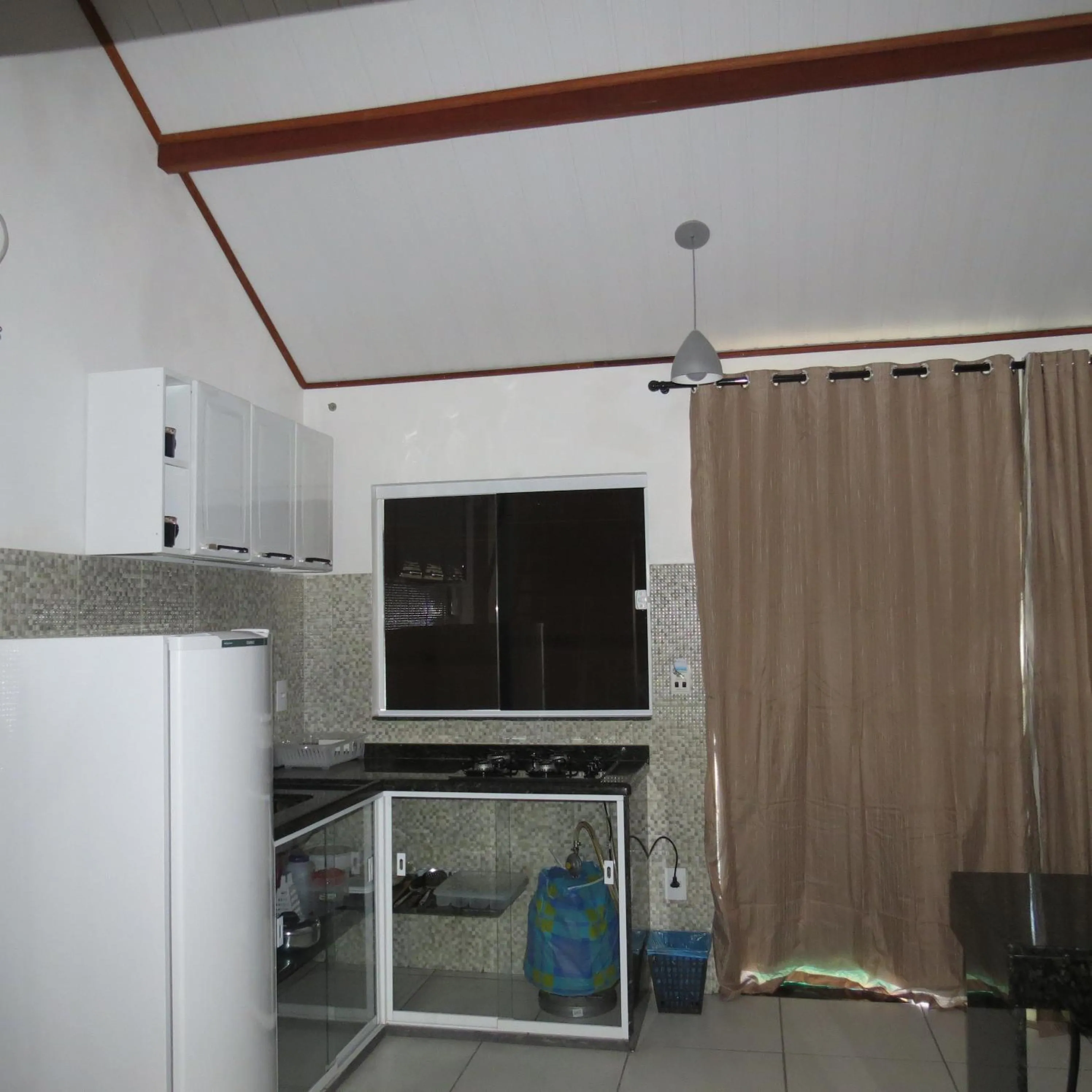 Kitchen or kitchenette in Recanto da Ilha