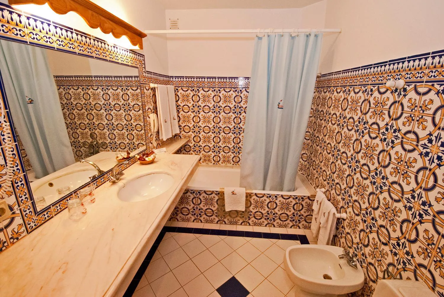 Bathroom in Hotel Quinta Da Lagoa