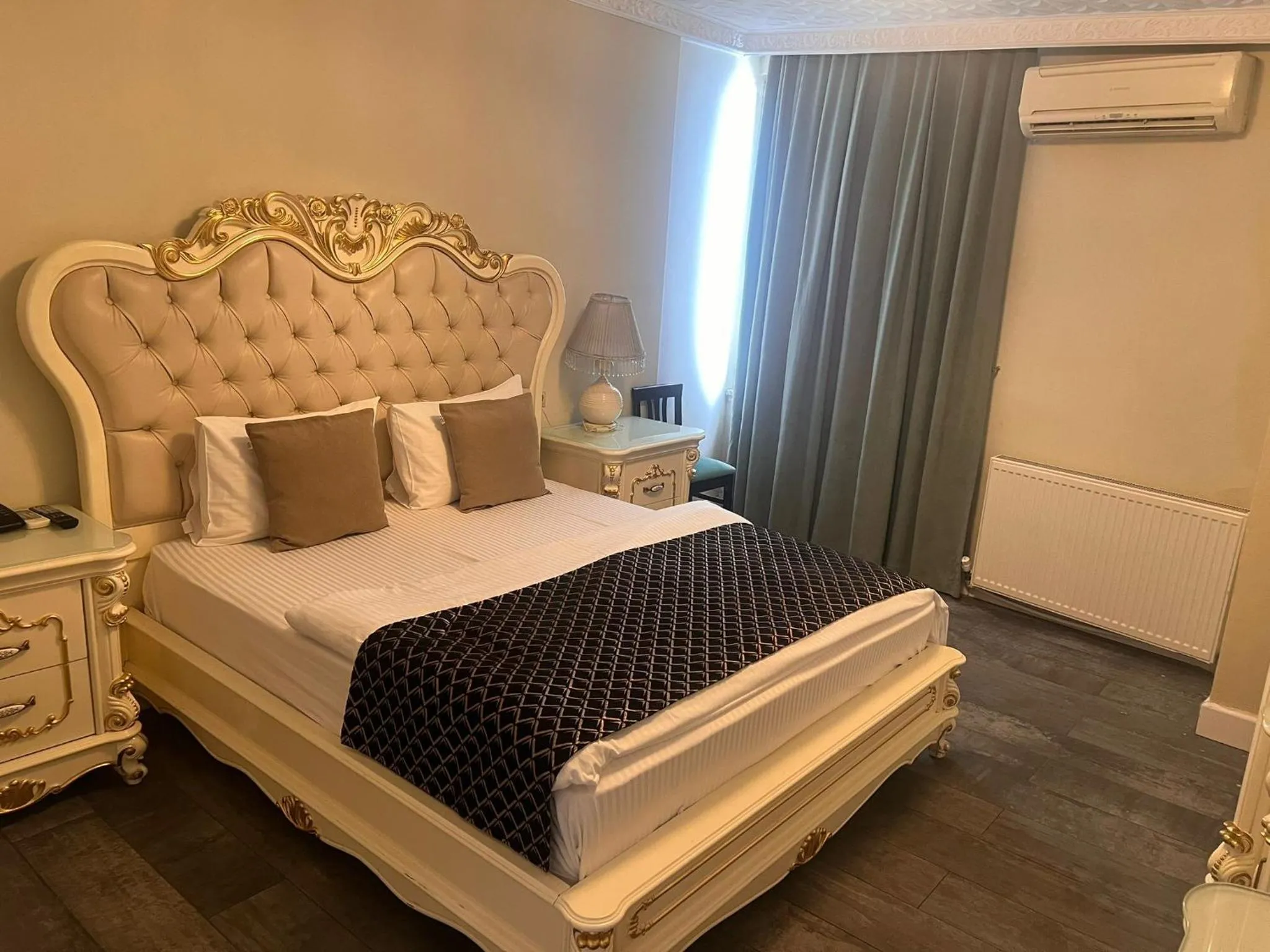 Bed in Best Town Hotel