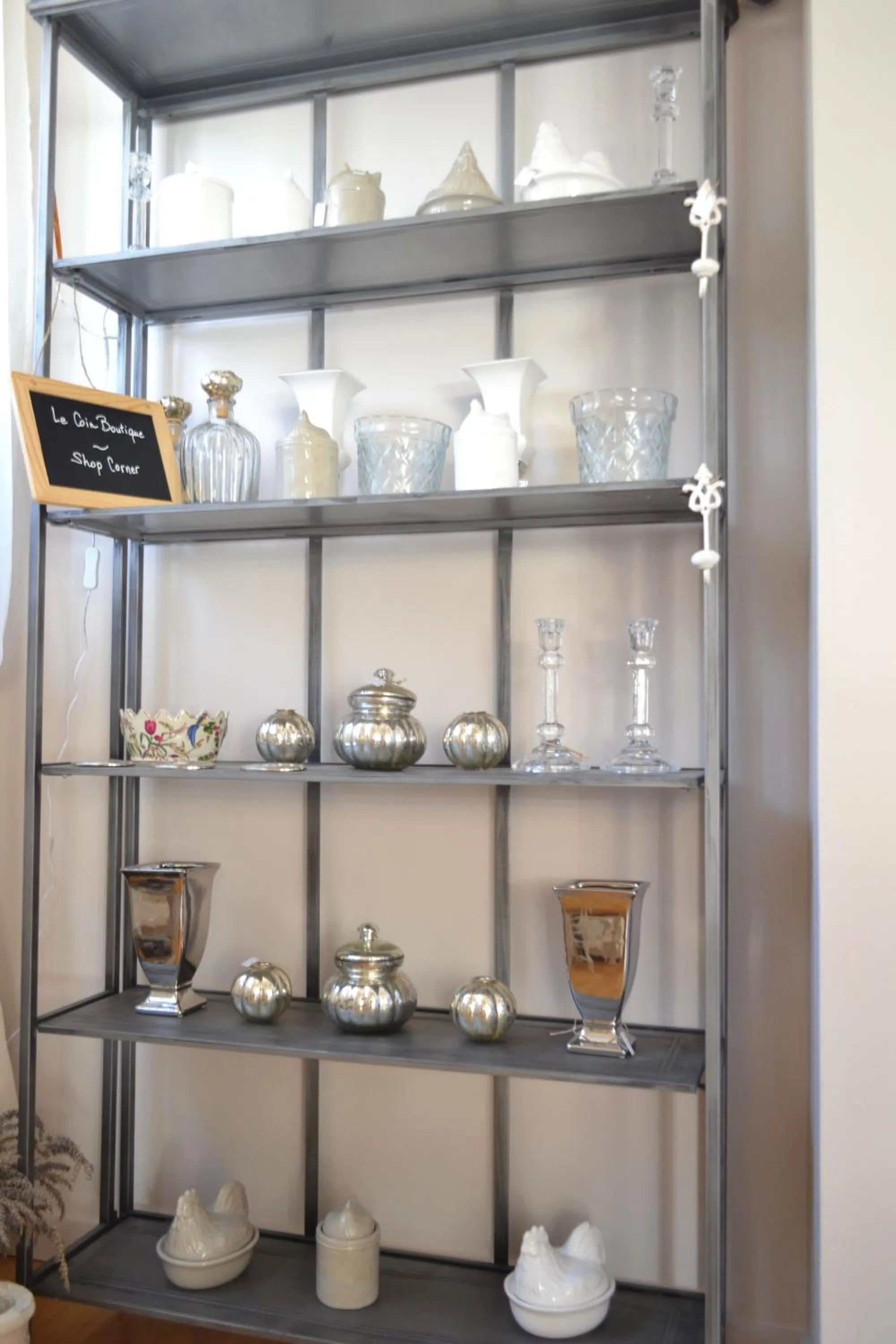 On-site shops in La Maison Des Buis