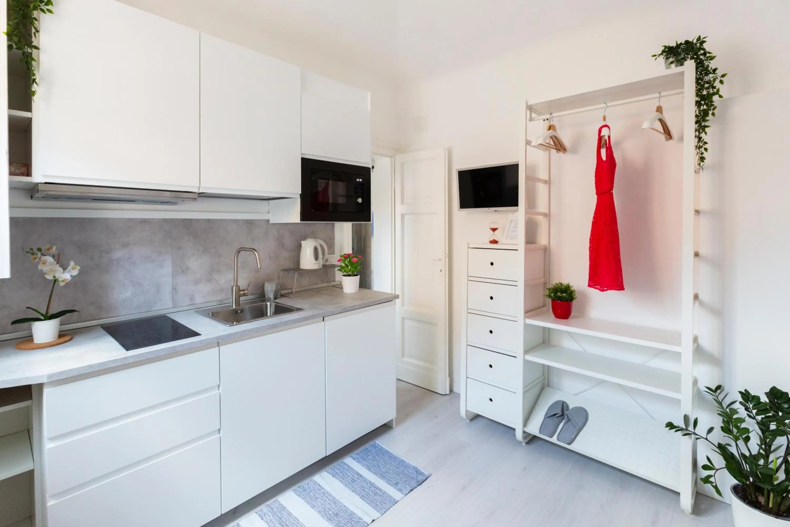 Kitchen or kitchenette in Commenda White Studio
