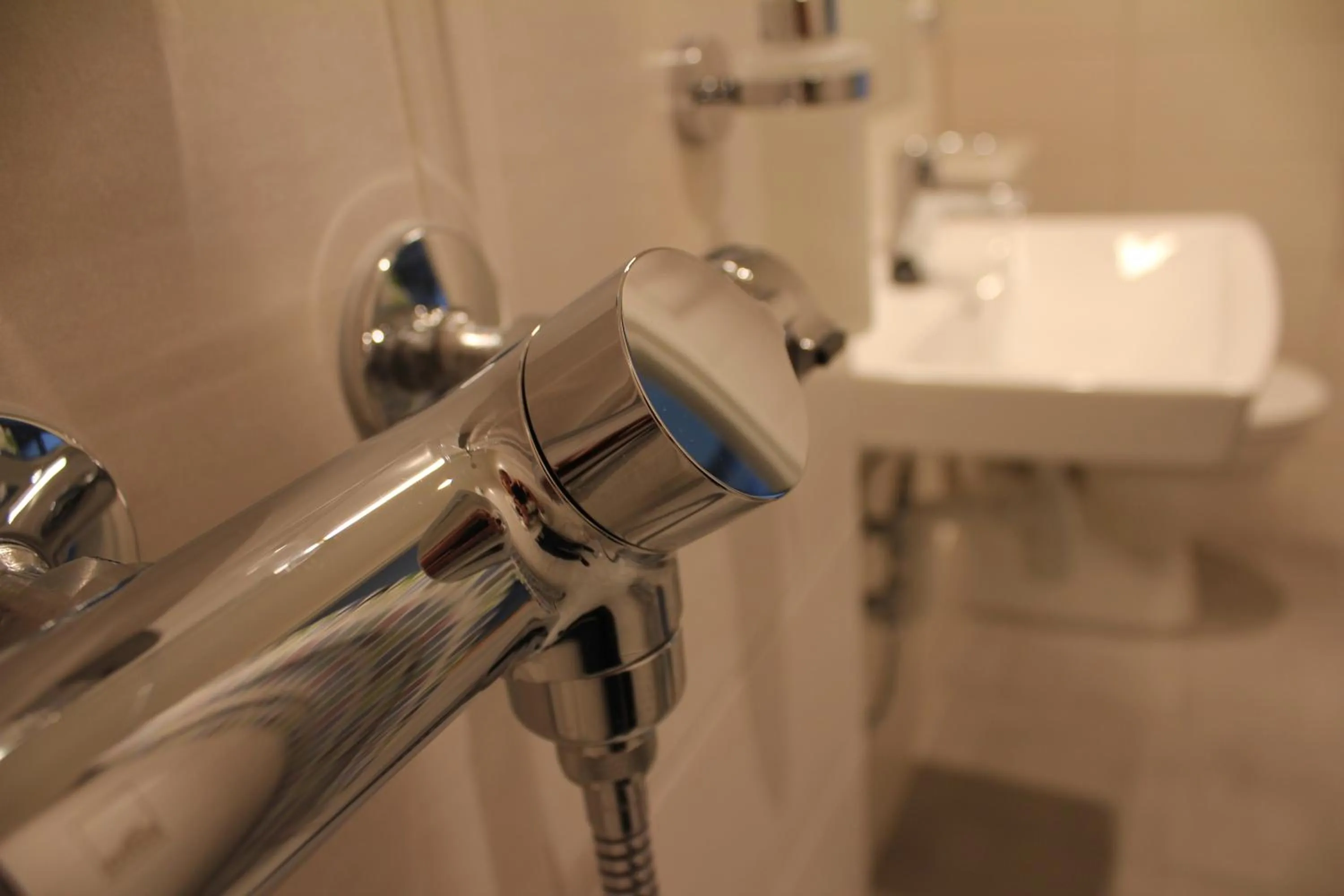 Bathroom in Lillehammer Stasjonen Hotel