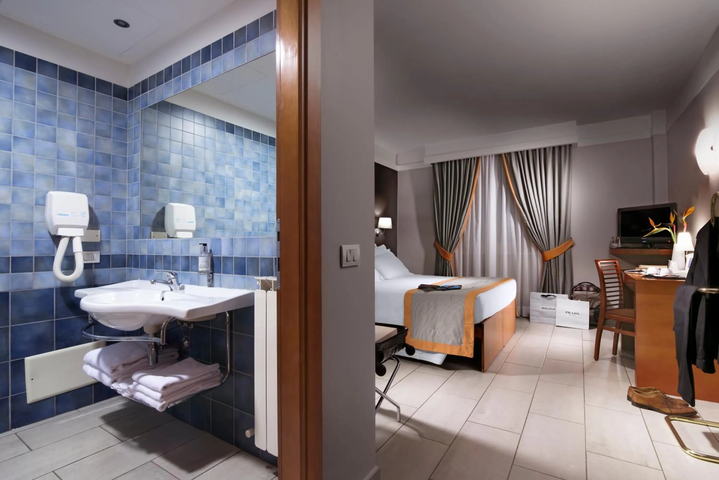 Photo of the whole room in Hotel Il Viandante