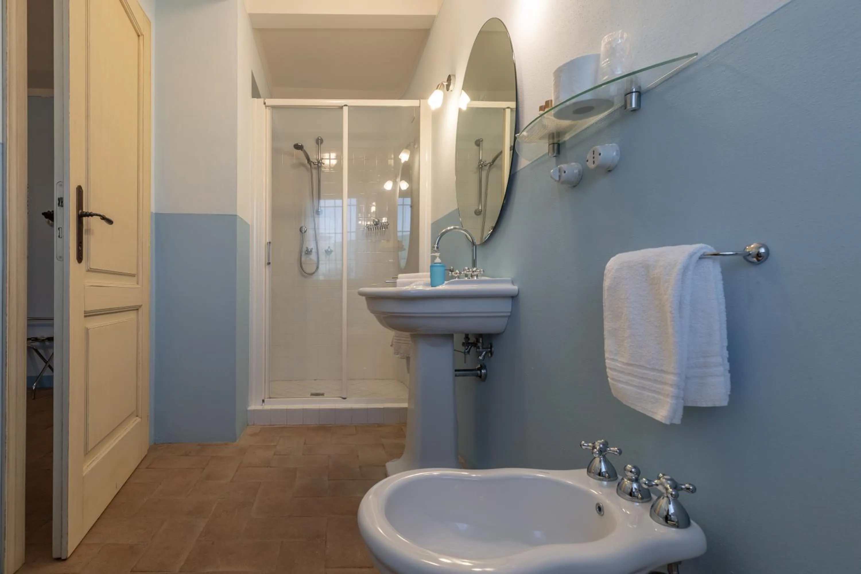 Bathroom in La Casa Medioevale