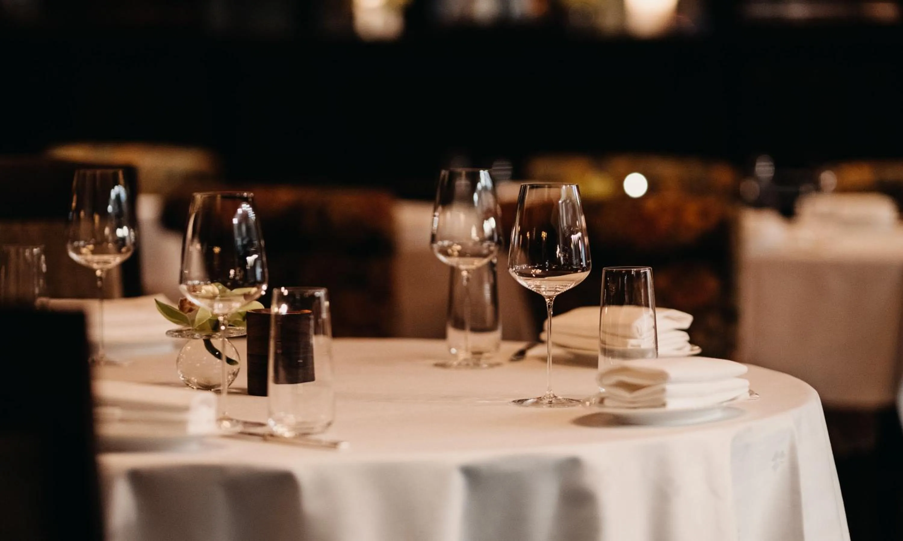 Restaurant/places to eat in Hotel Bristol