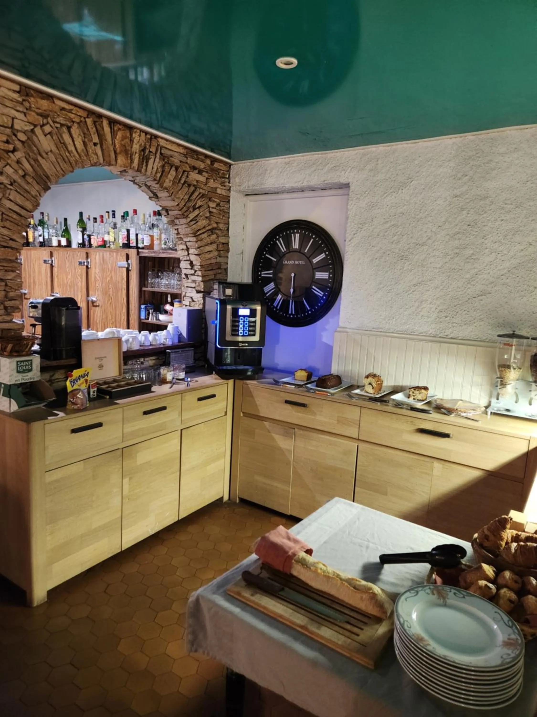 Logis Hôtel Restaurant les Charmettes