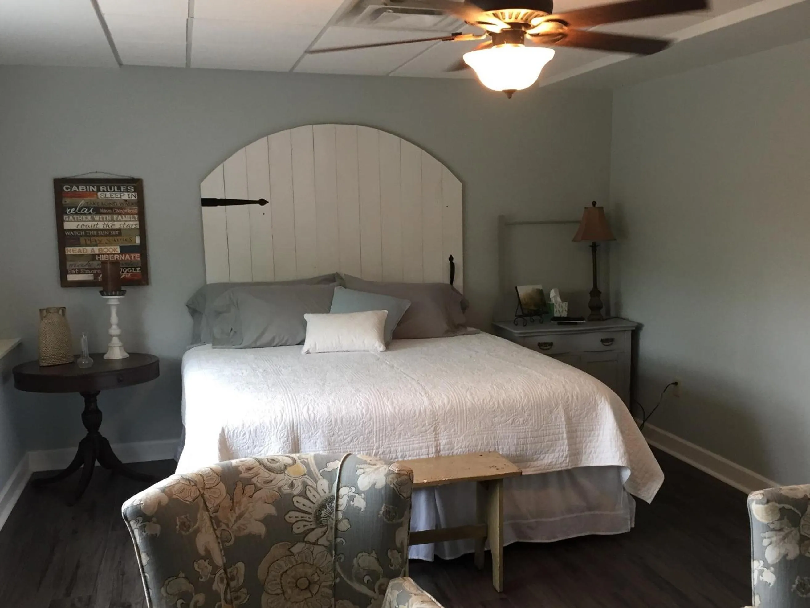 Bed in Vineyard Woods