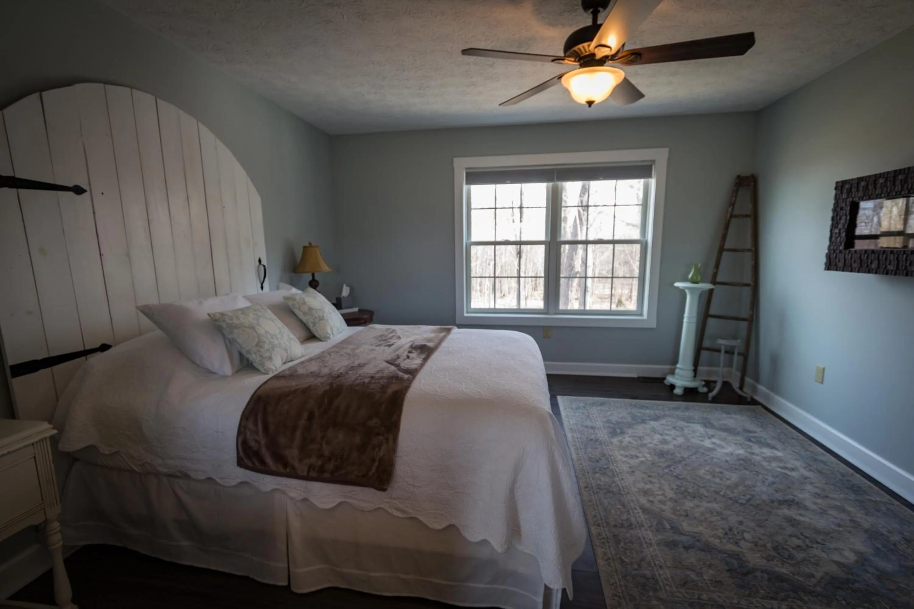 Bed in Vineyard Woods