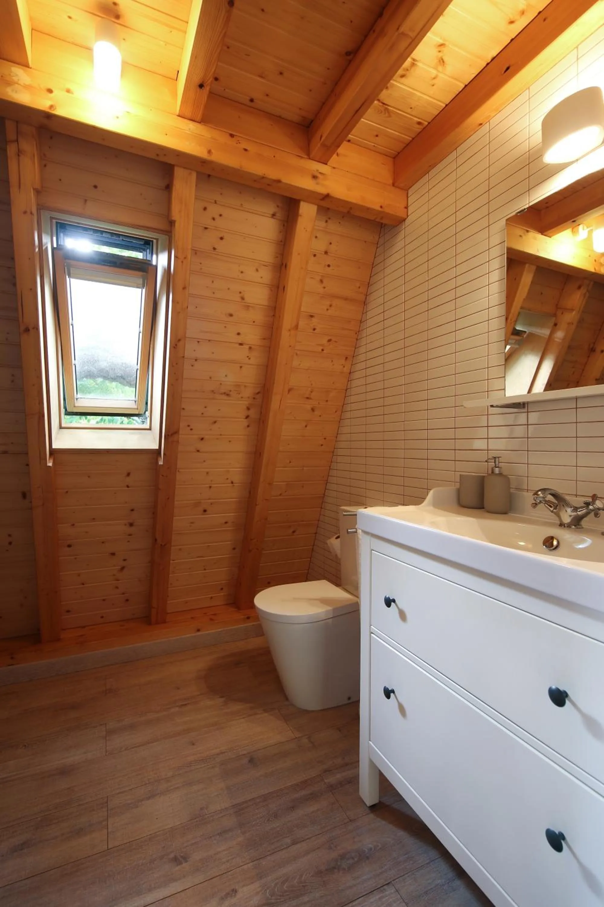 Toilet in Monte Da Vilarinha