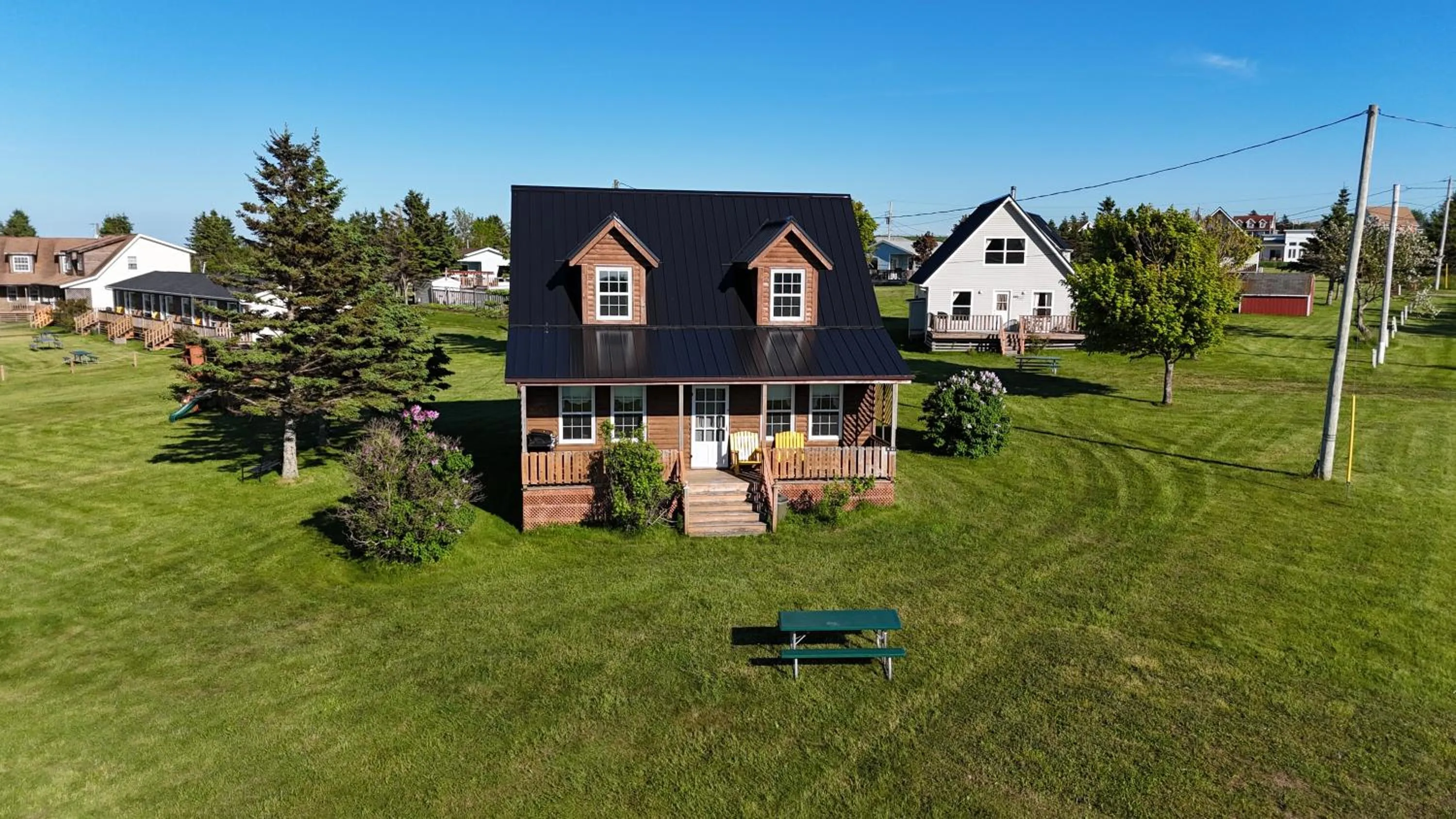 Cavendish Country Inn & Cottages