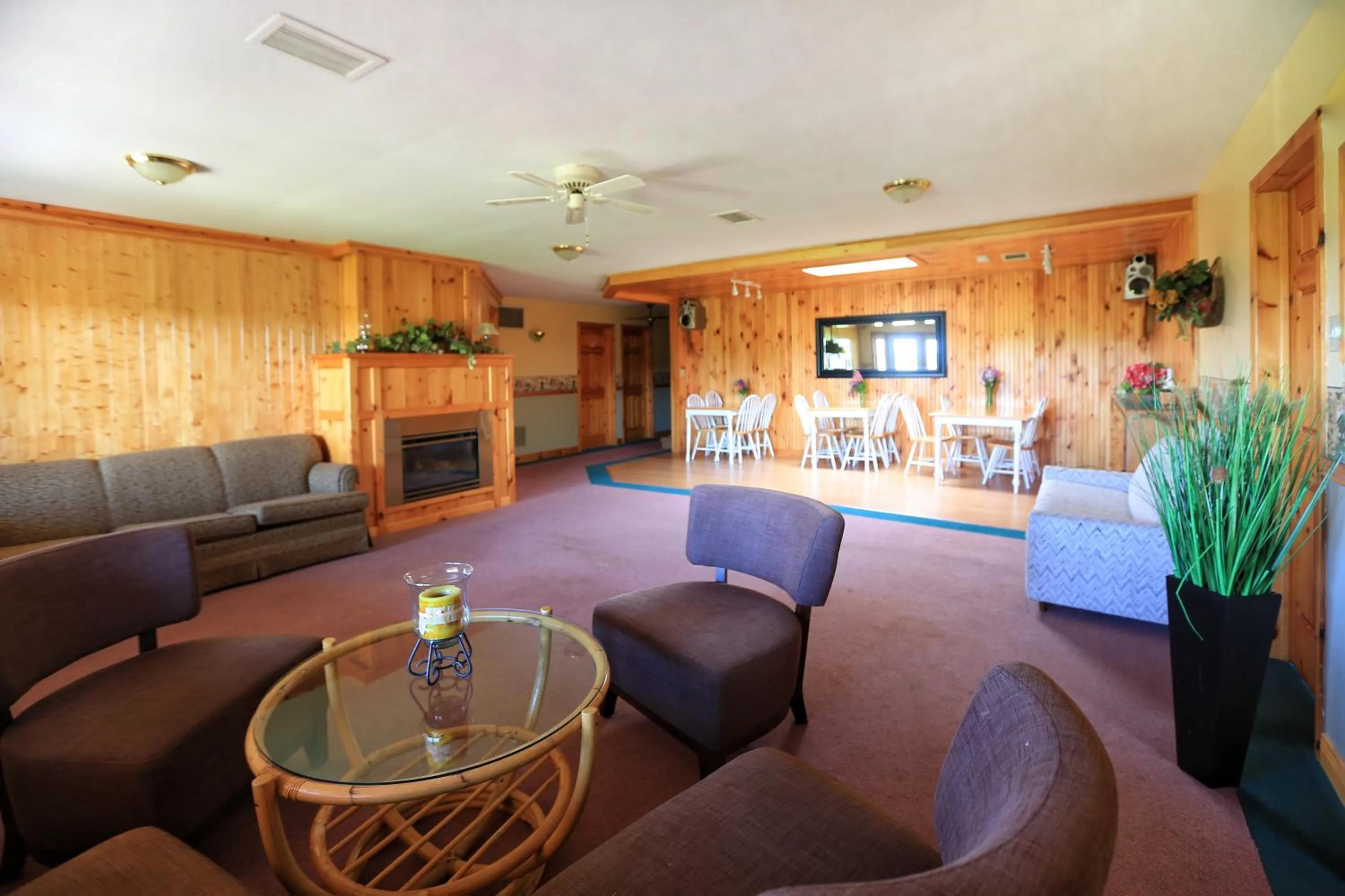 Cavendish Country Inn & Cottages