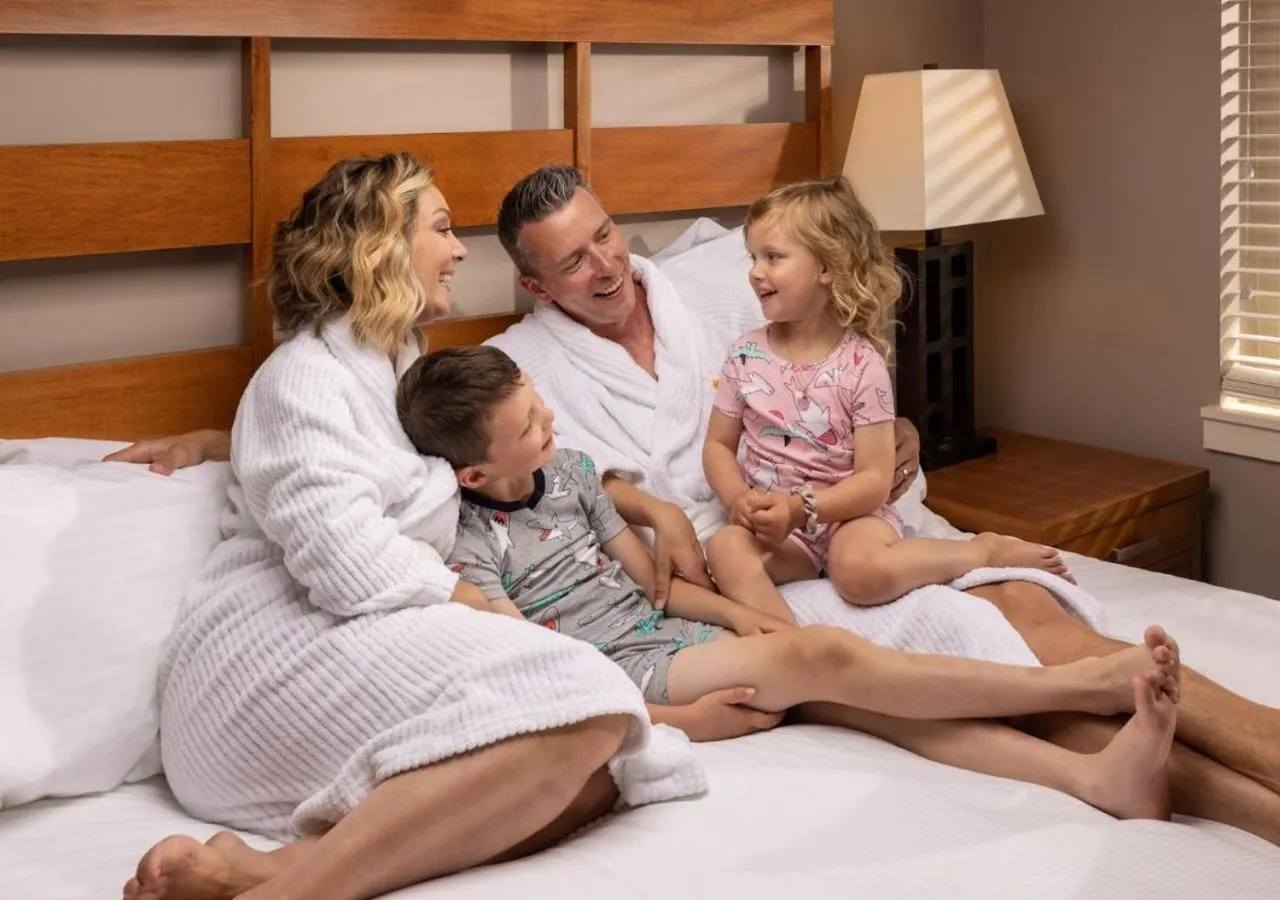 Bed in The Cove Lakeside Resort