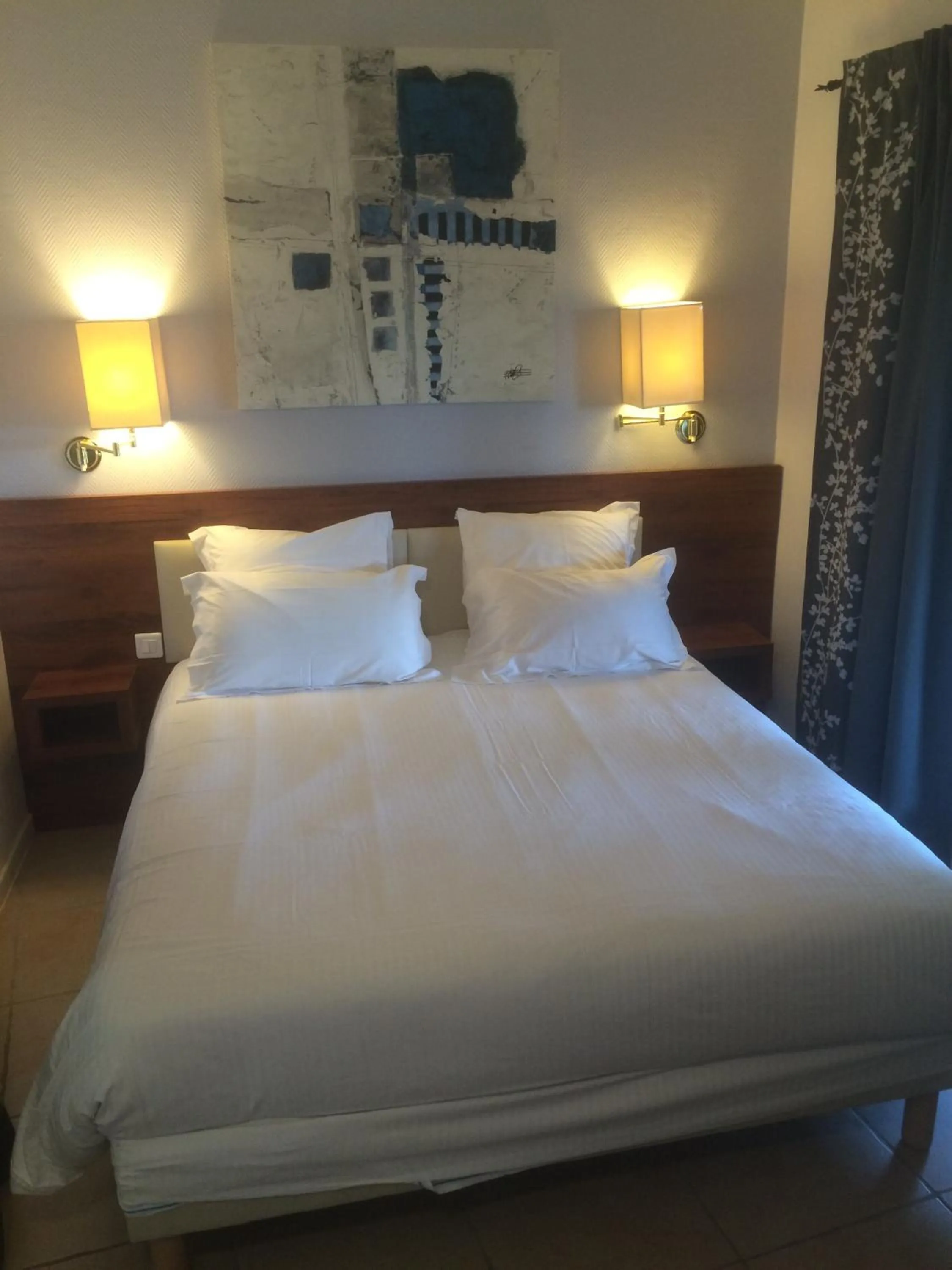 Bed in Hotel Les Hauts de Porto-Vecchio