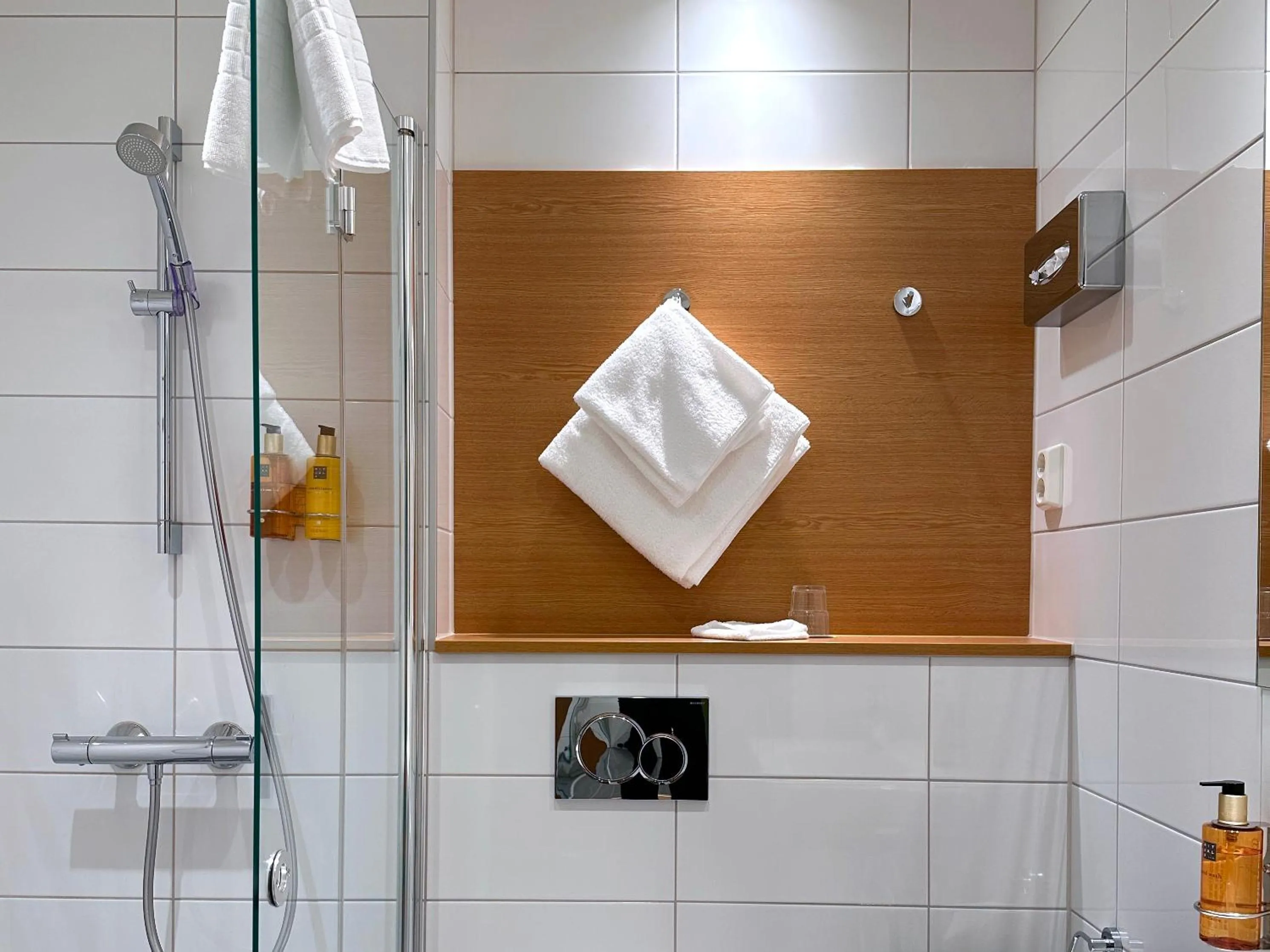 Shower in Hotell Bondeheimen