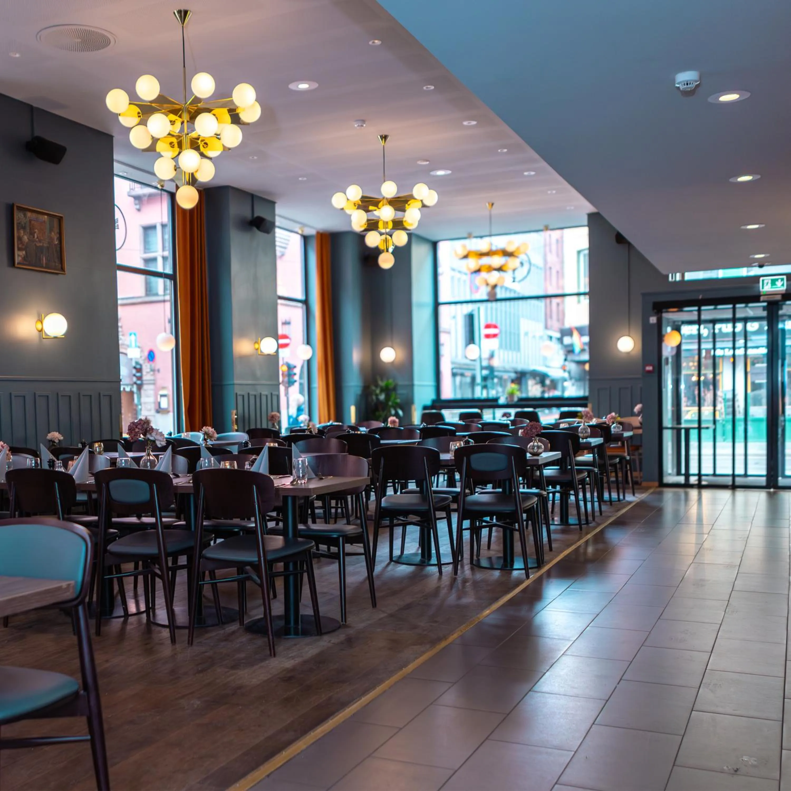 Restaurant/places to eat in Hotell Bondeheimen