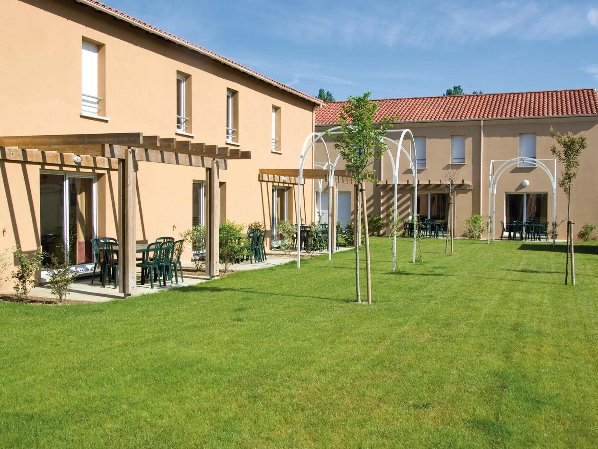 Facade/entrance in Lagrange Vacances Le Clos des Vignes