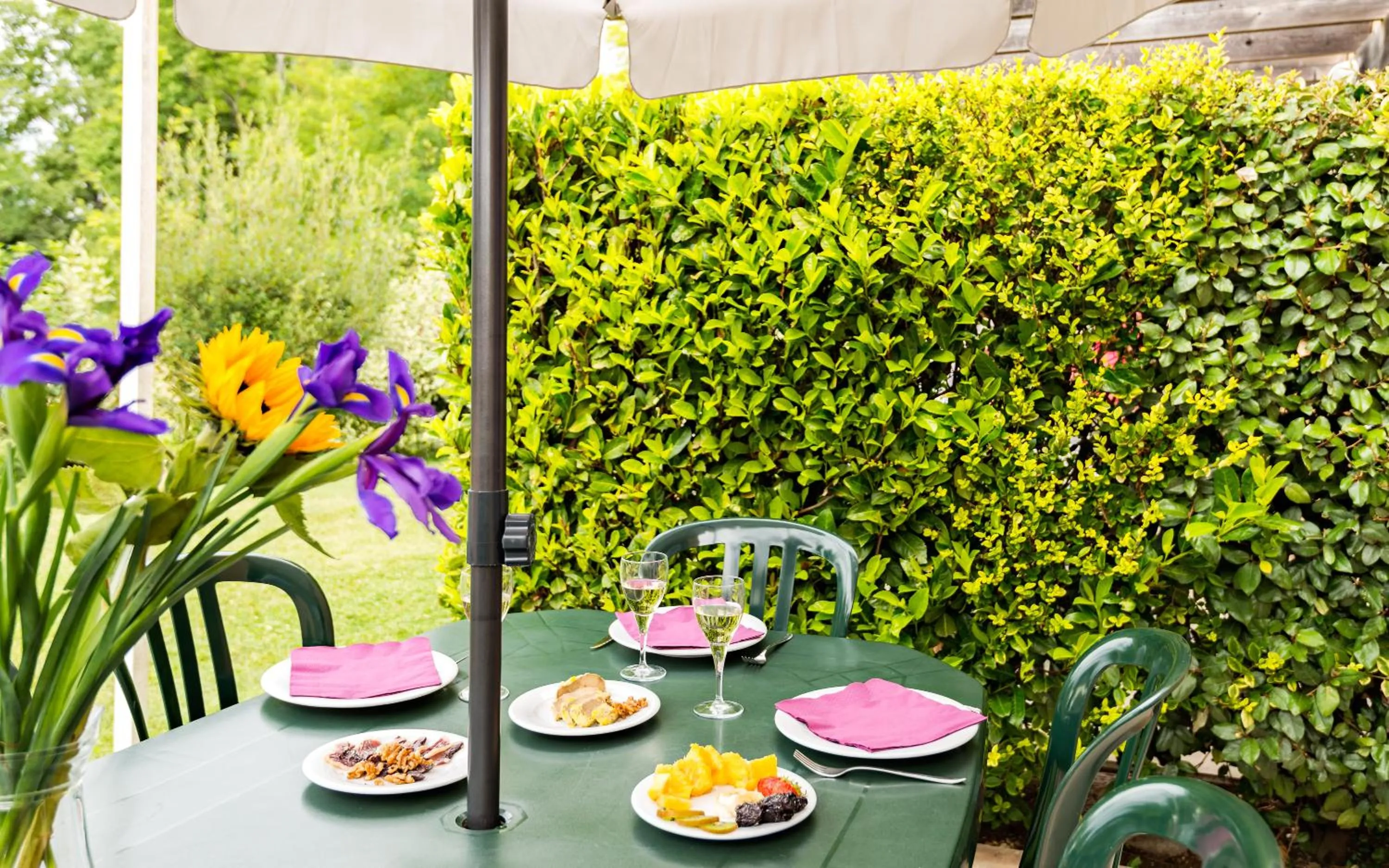 Garden in Lagrange Vacances Le Clos des Vignes