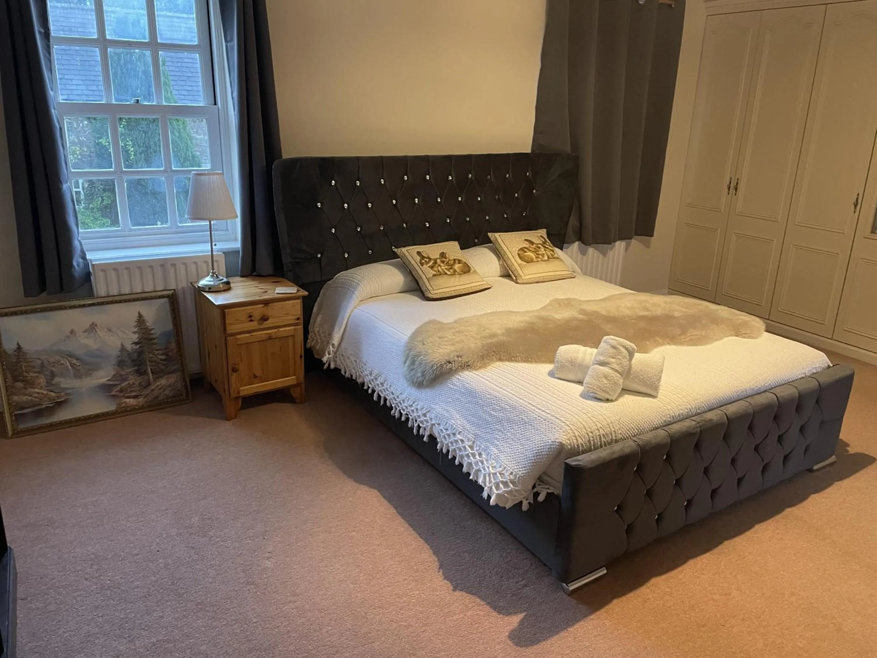 Bedroom, Bed in The Sun Inn