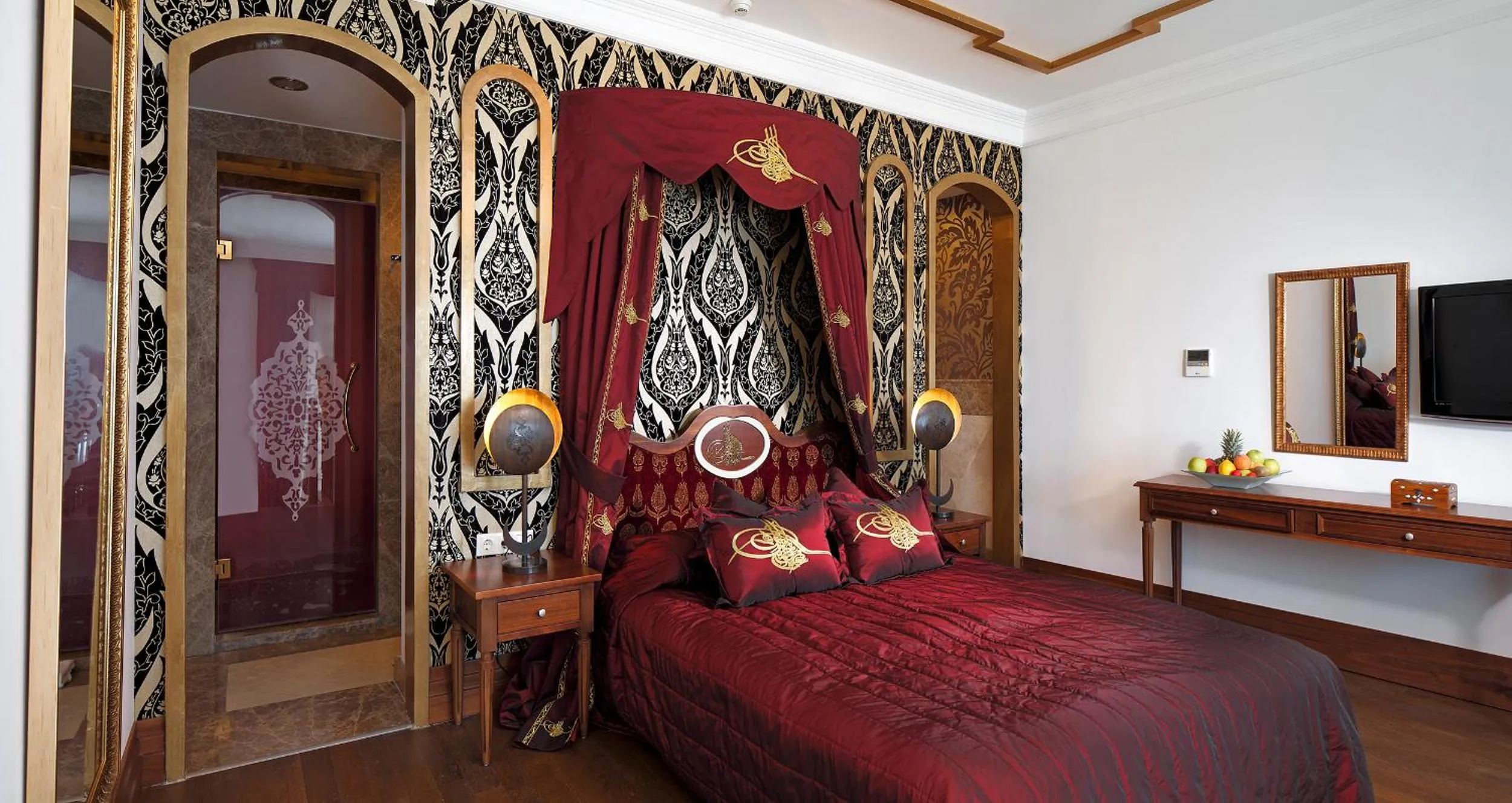 Bed in Sianji Well-Being Resort