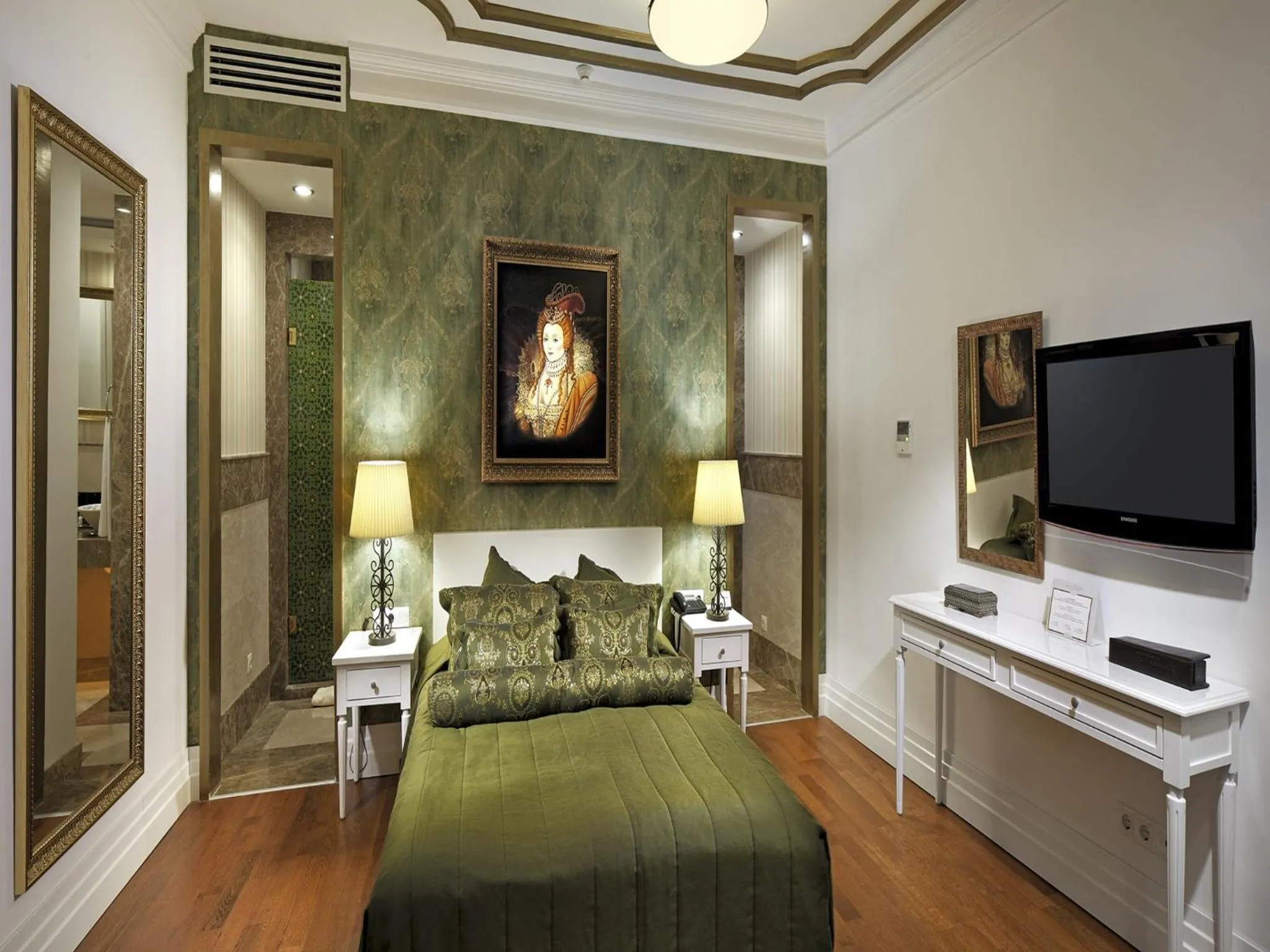 Bed in Sianji Well-Being Resort