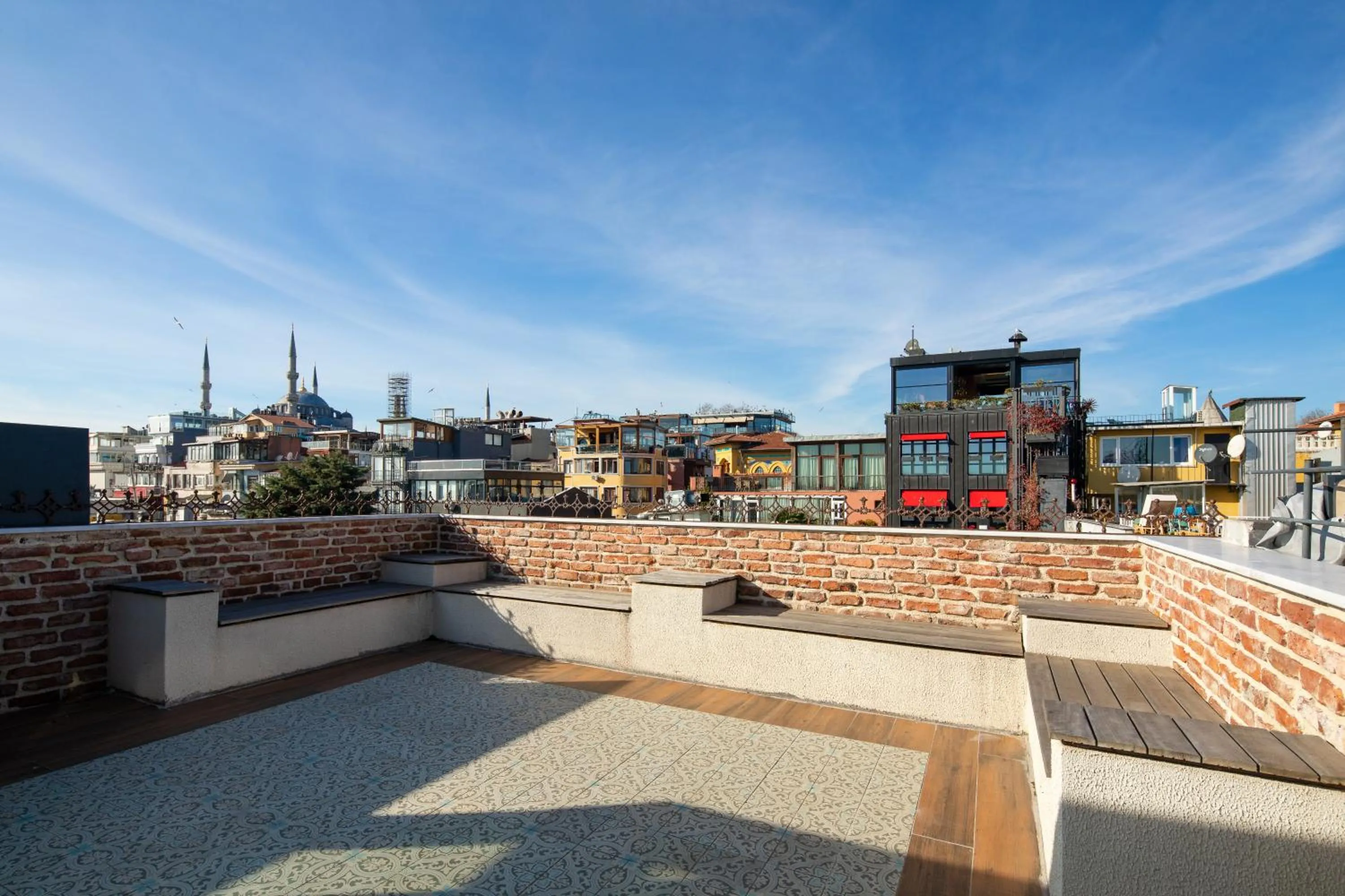 Property building in Tria Elegance Istanbul