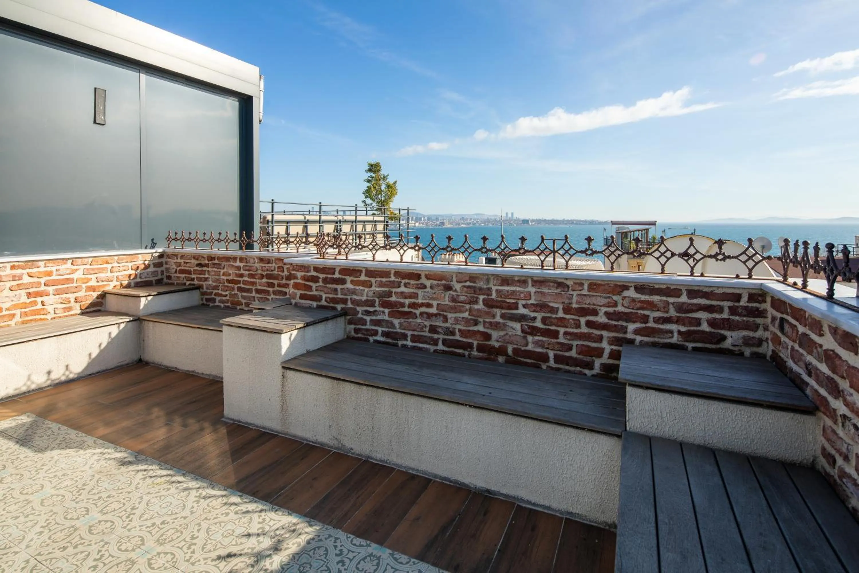 Balcony/Terrace in Tria Elegance Istanbul