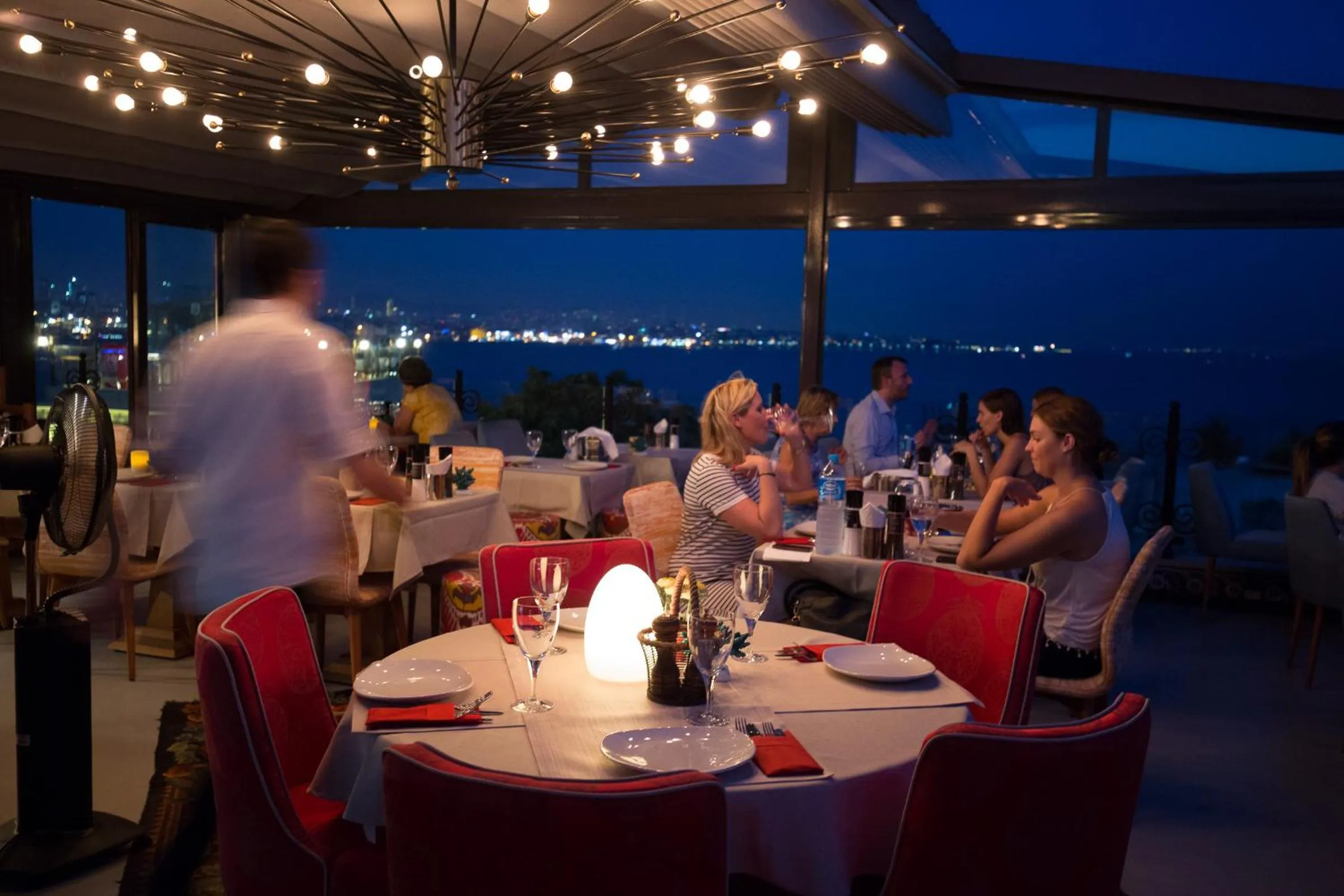 Restaurant/places to eat in Tria Elegance Istanbul