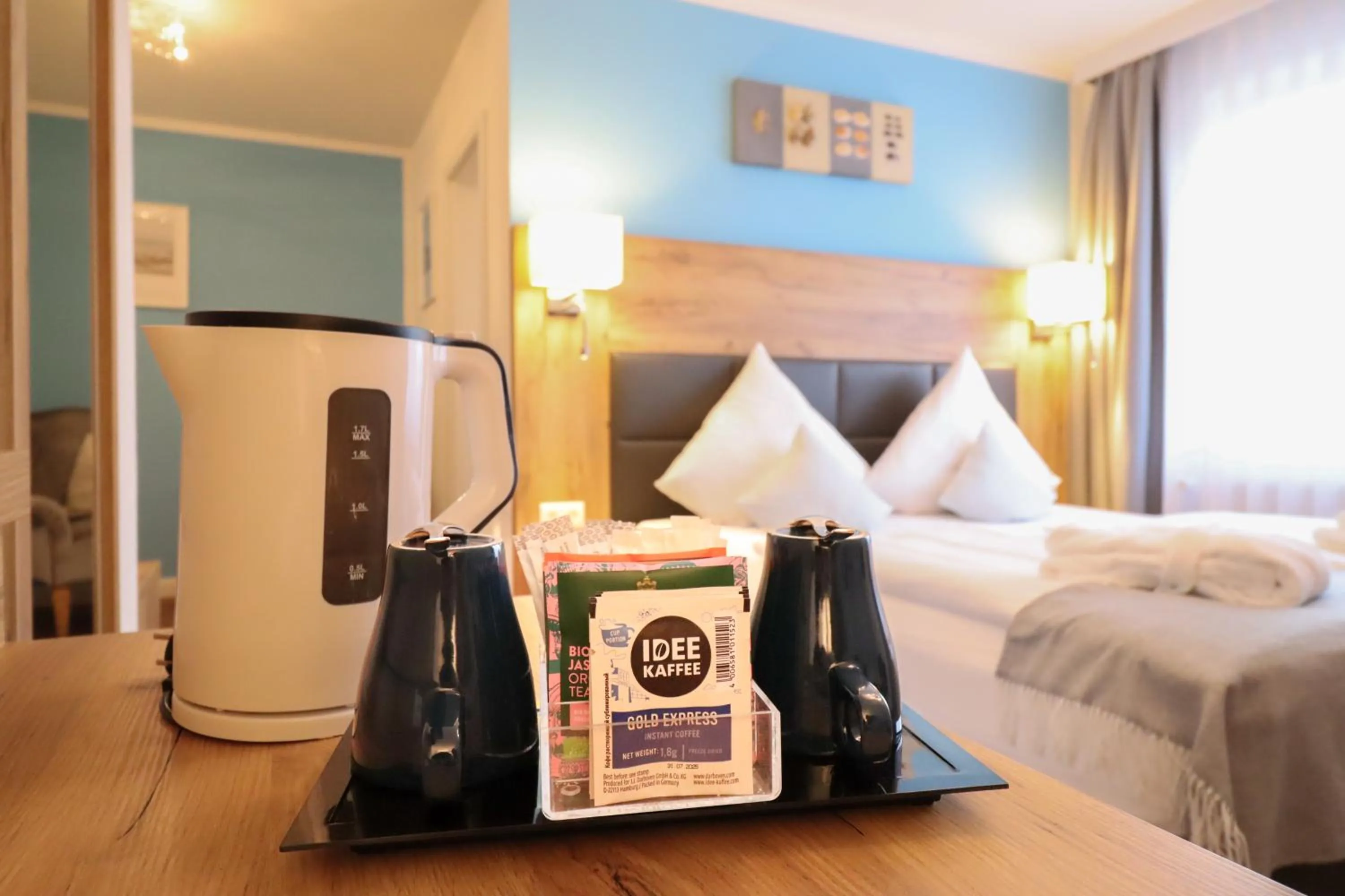 Photo of the whole room, Bed in Hotel Das kleine Glück - Adults Only