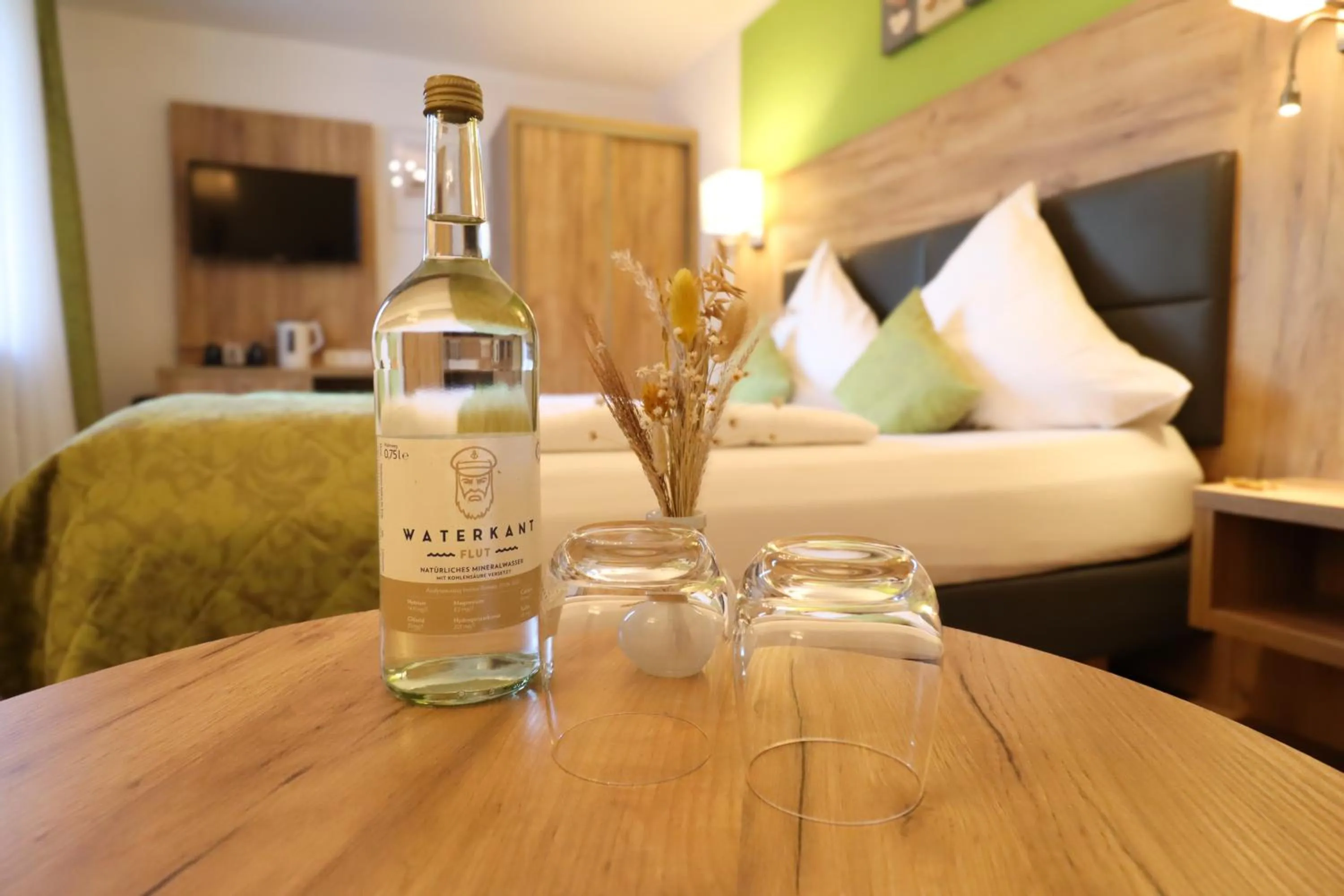 Photo of the whole room, Bed in Hotel Das kleine Glück - Adults Only