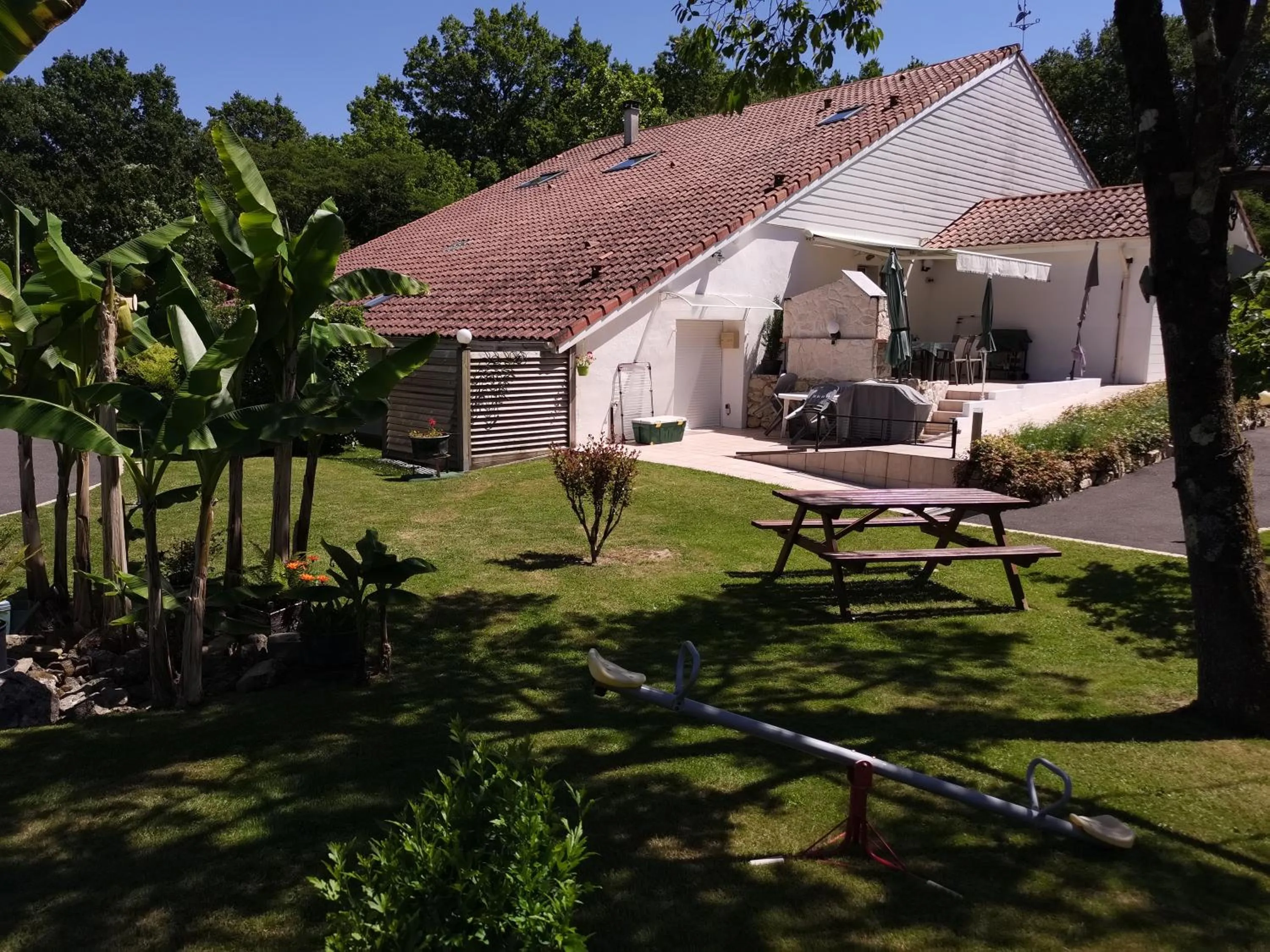 Property building in Au Petit Pédegouaty