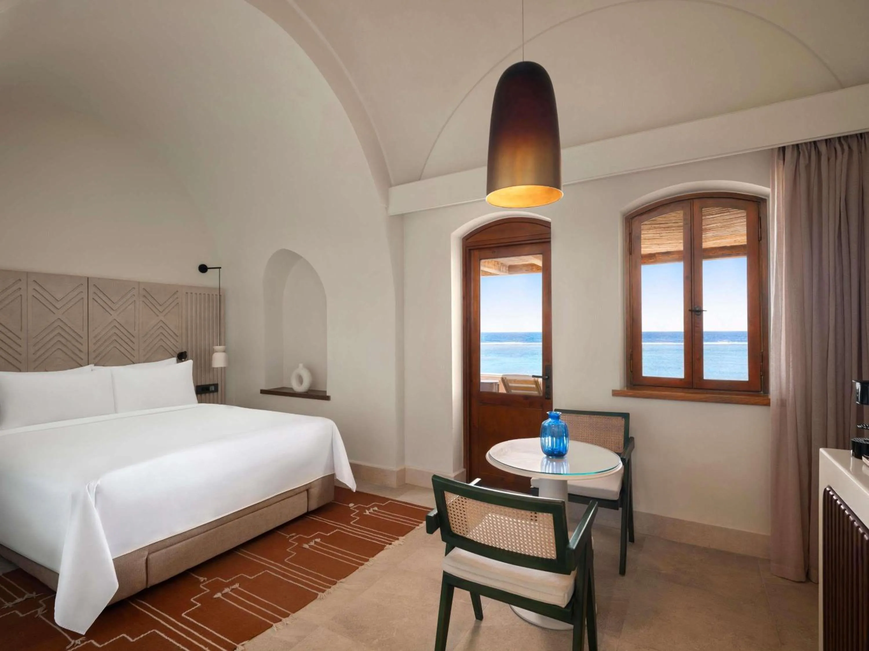 Bedroom, Bed in Movenpick Resort El Quseir