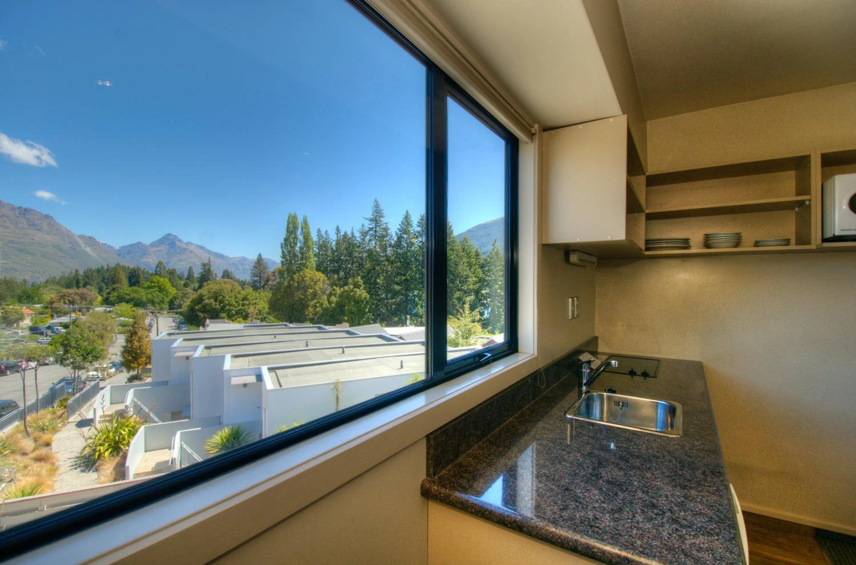 Day in Four Seasons Motel