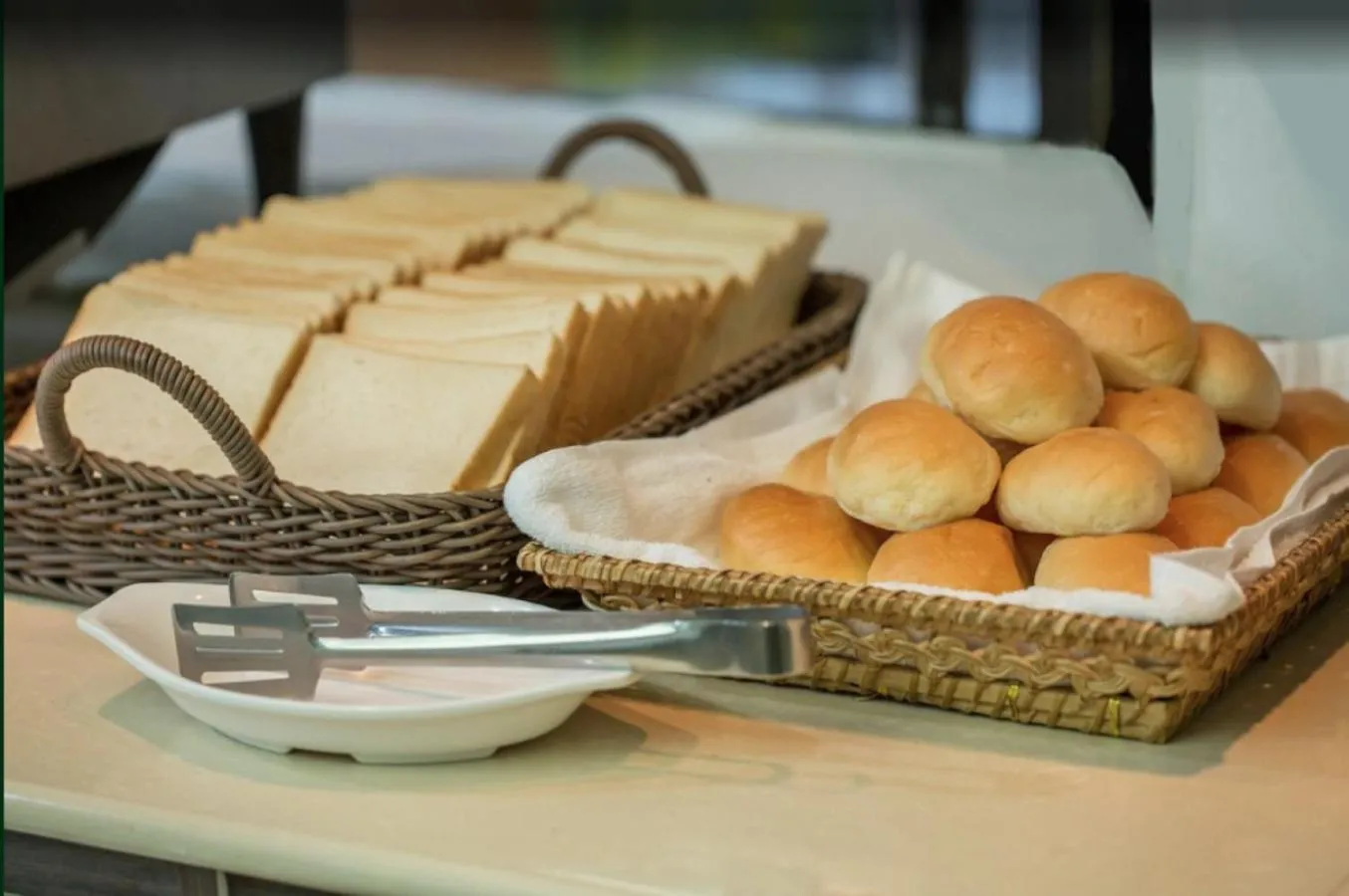 Buffet breakfast in Ximen Relite Hotel