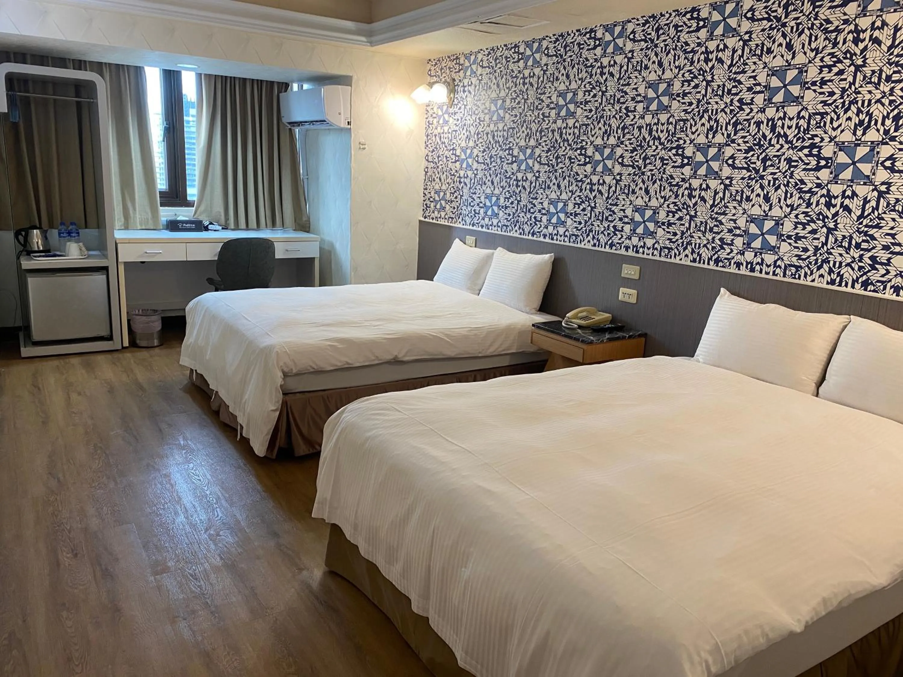 Photo of the whole room, Bed in Ximen Relite Hotel