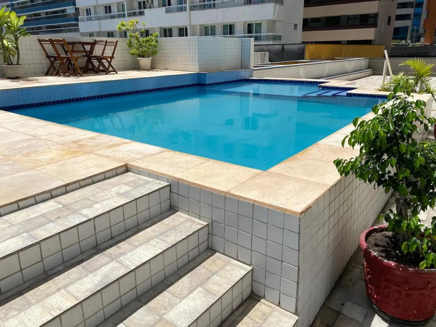 Pool view in Via Venetto - Vista Mar