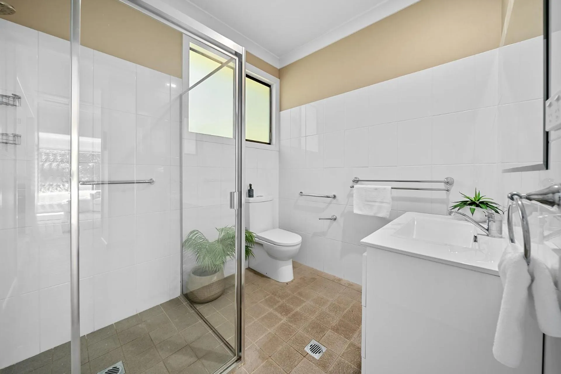 Bathroom in Whispering Pines Cottages