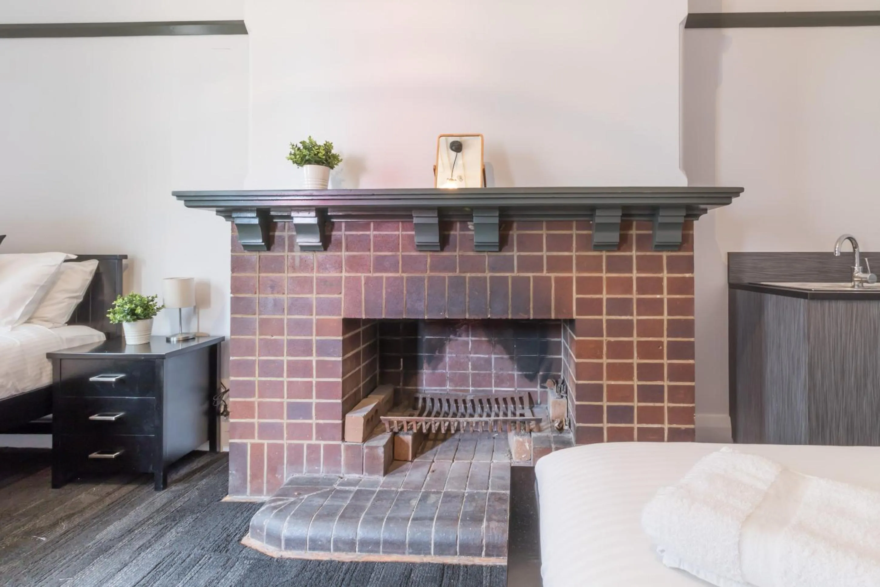 Bedroom in Royal Hotel Ryde