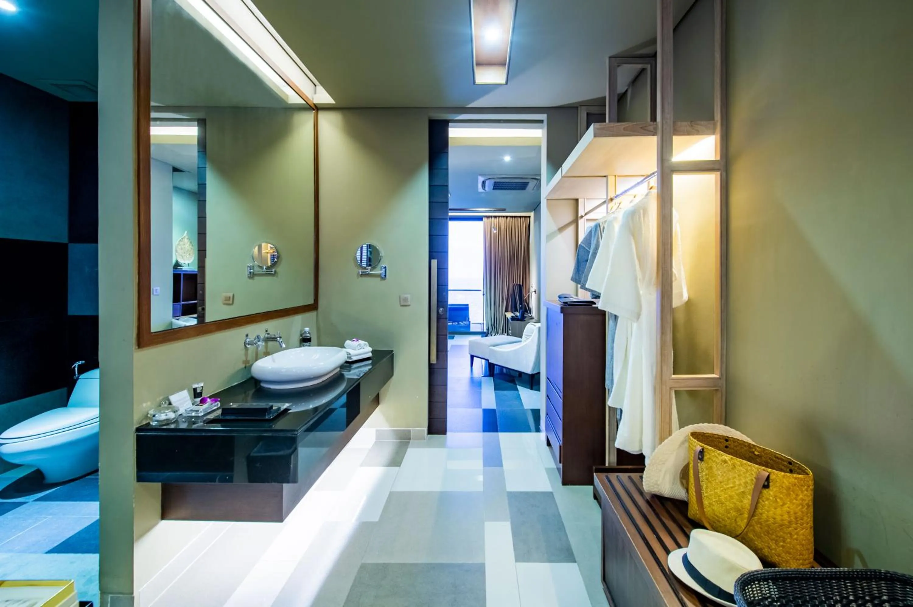 Bathroom, Bed in Impiana Private Villas Kata Noi